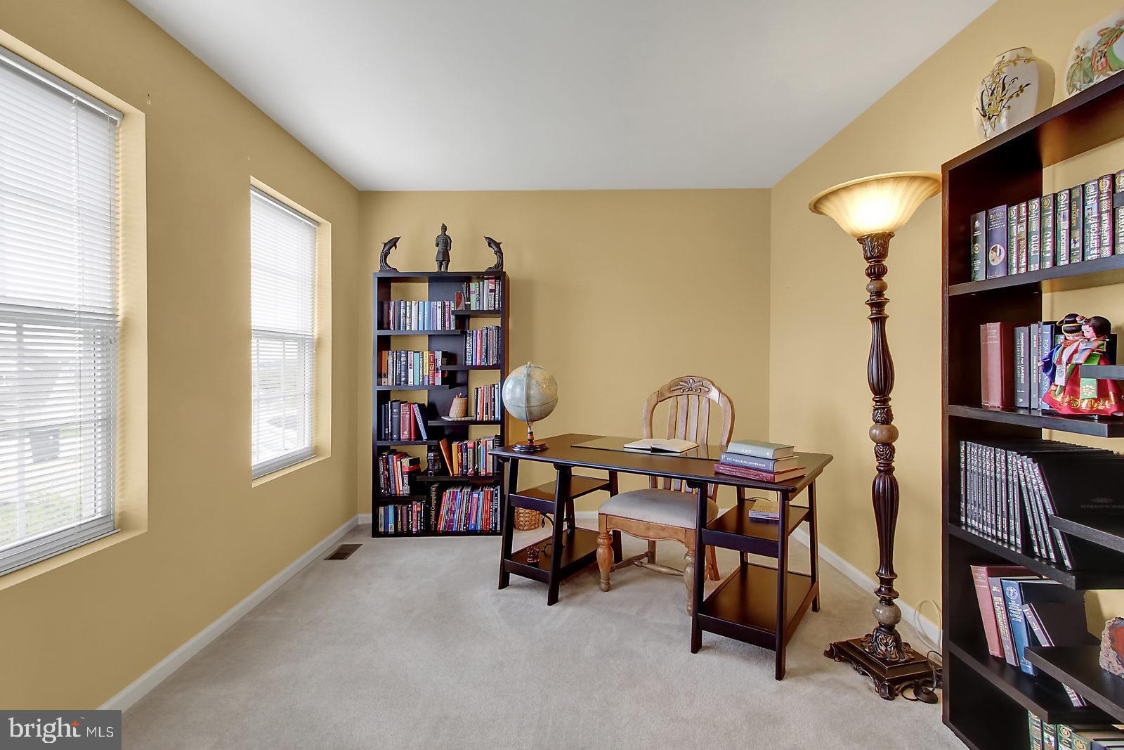 LAUREL VISTAS - Residential