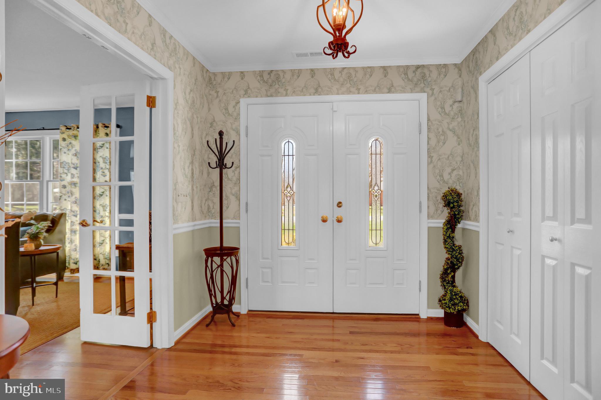 HIGH POINT MANOR - Residential