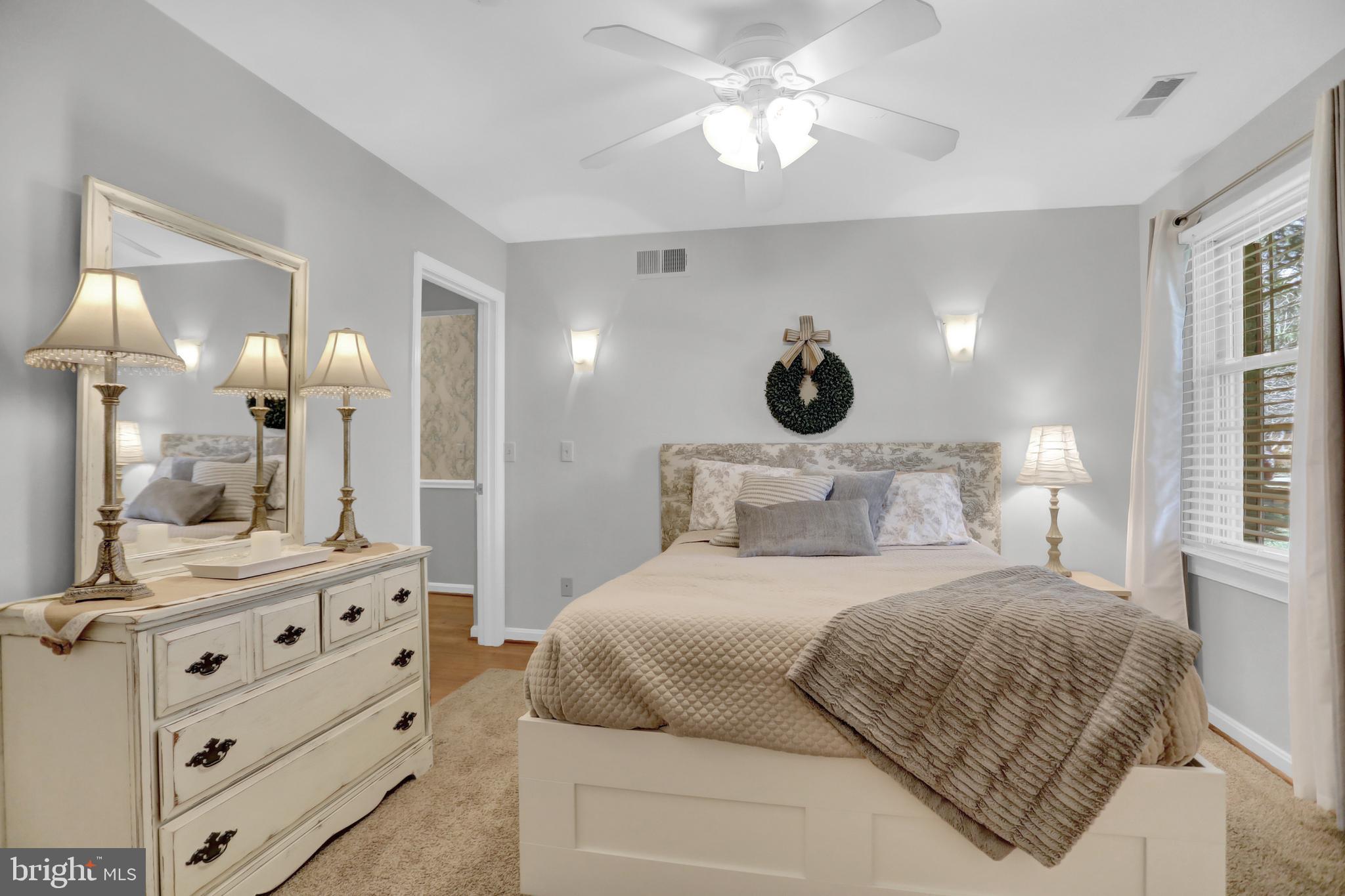 HIGH POINT MANOR - Residential