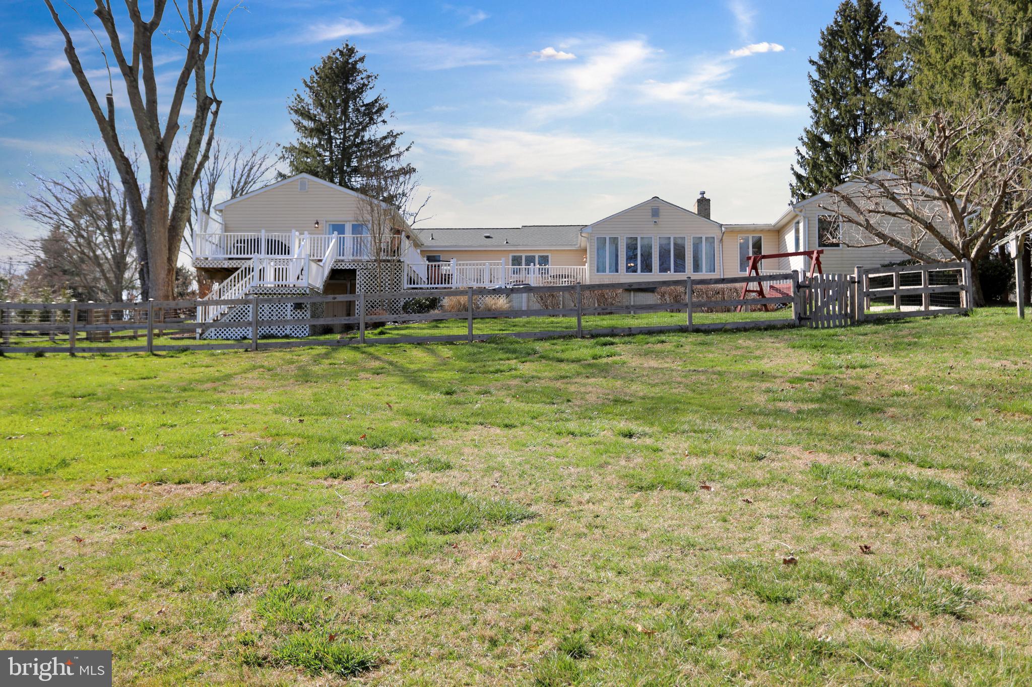 HIGH POINT MANOR - Residential