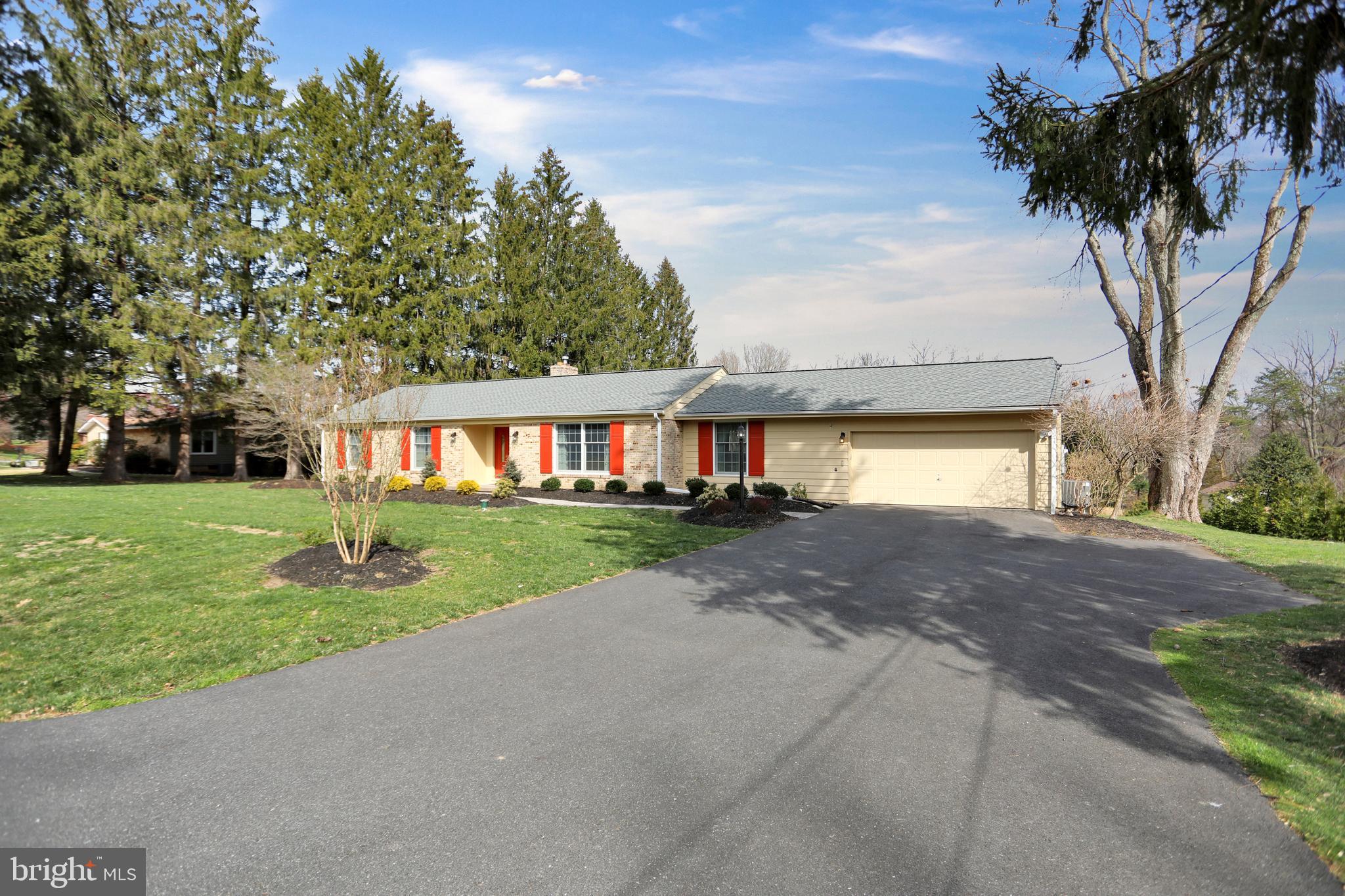 HIGH POINT MANOR - Residential