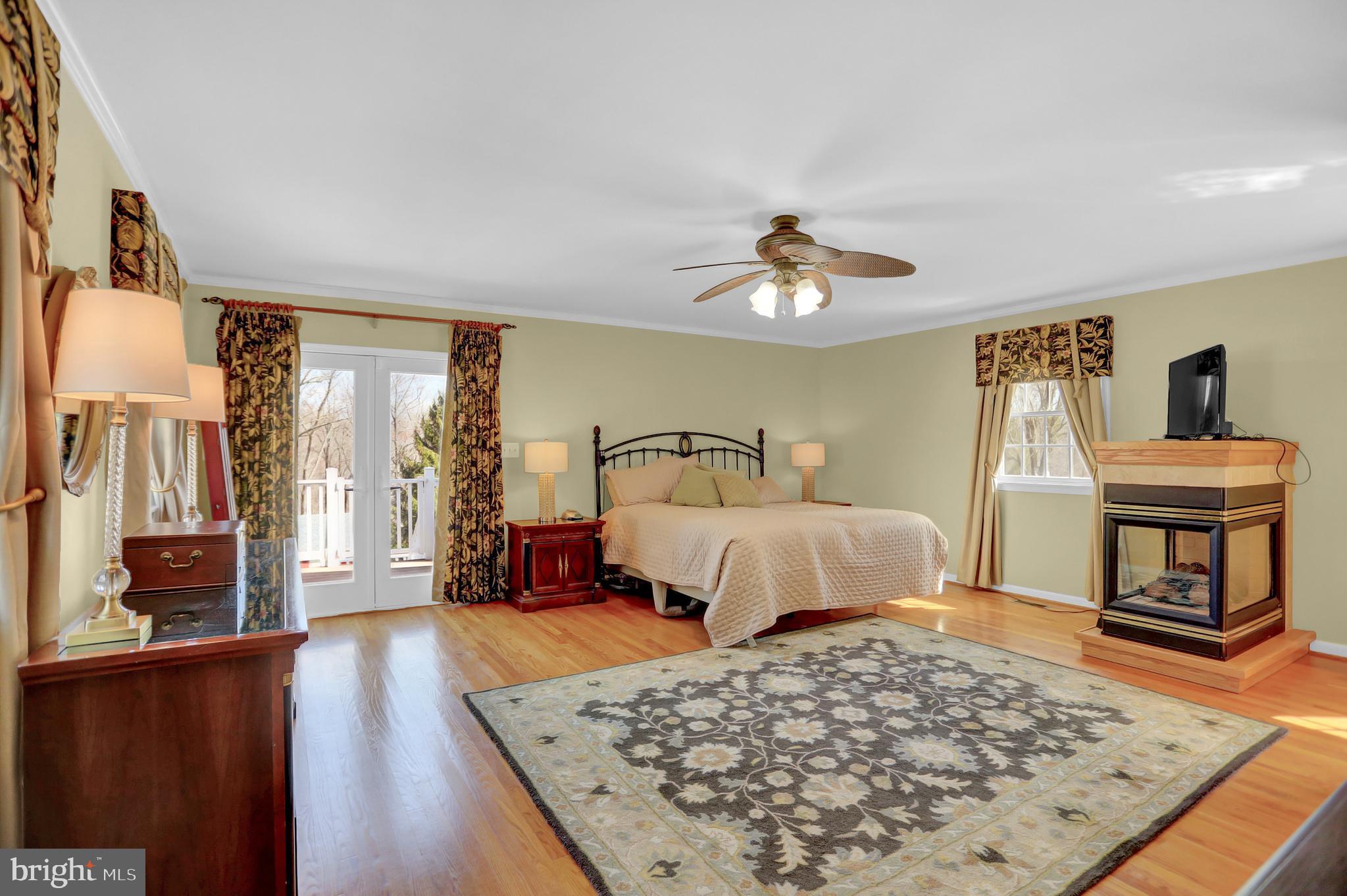 HIGH POINT MANOR - Residential