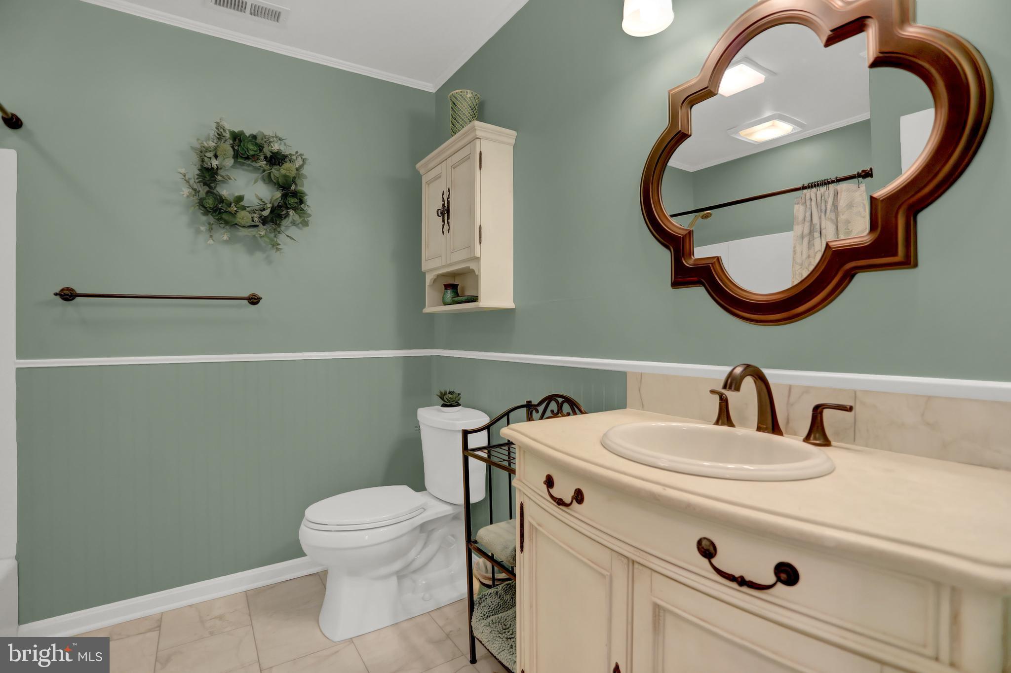 HIGH POINT MANOR - Residential