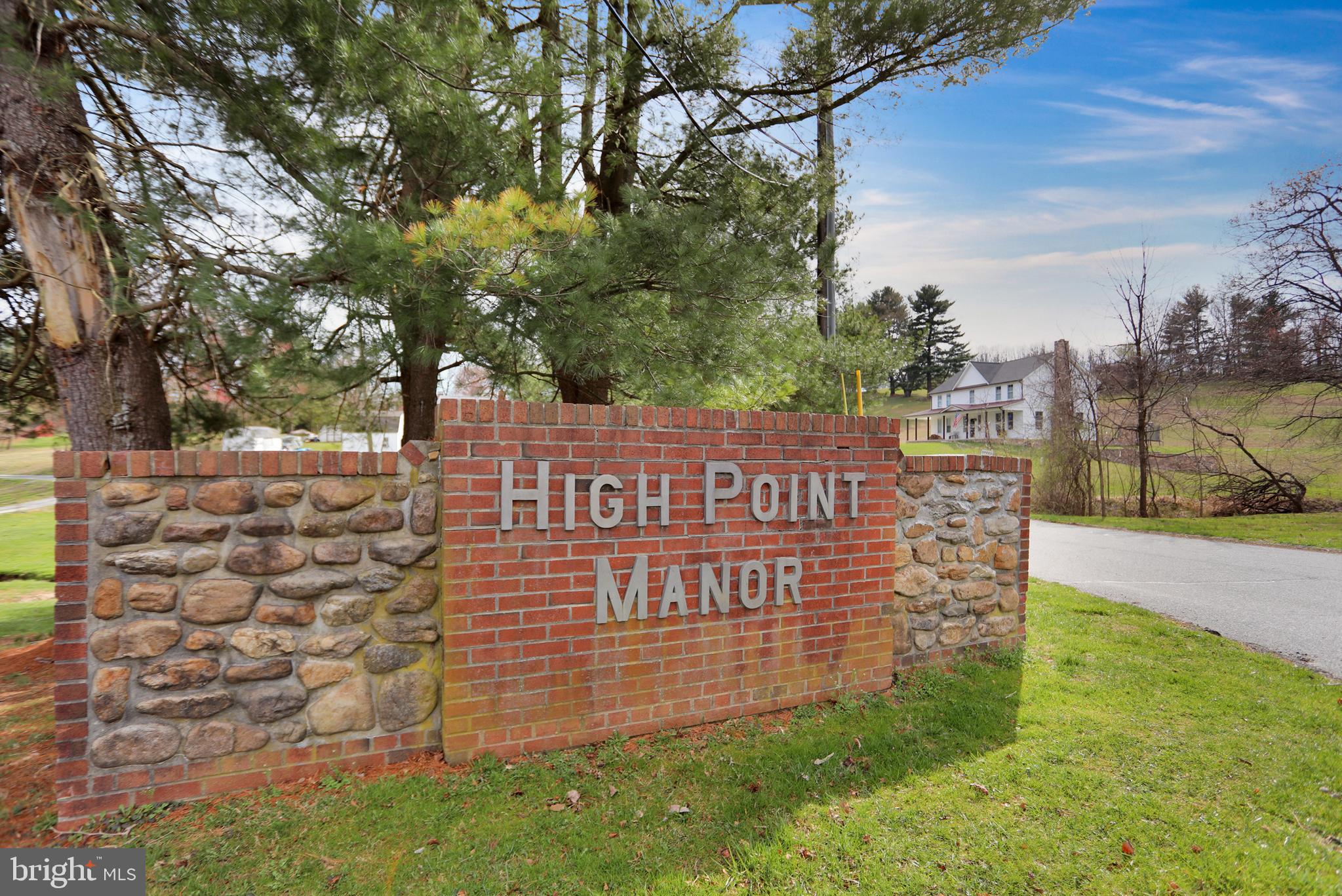 HIGH POINT MANOR - Residential