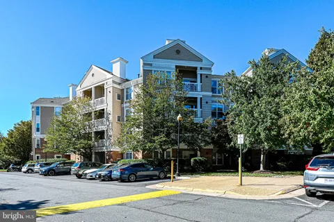 MLS: VAFX2299024