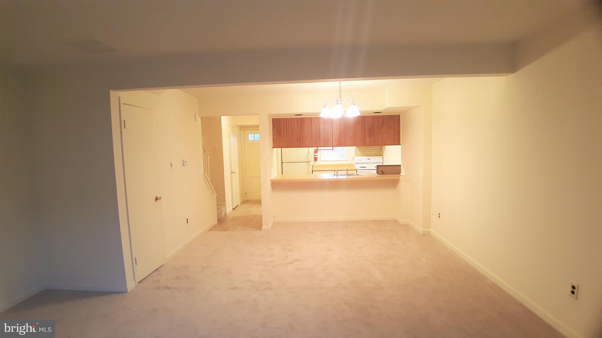 THE MEADOWS - Residential Lease