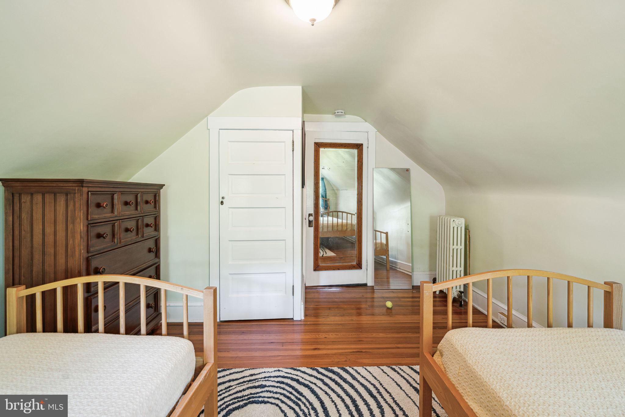 NARBERTH - Residential