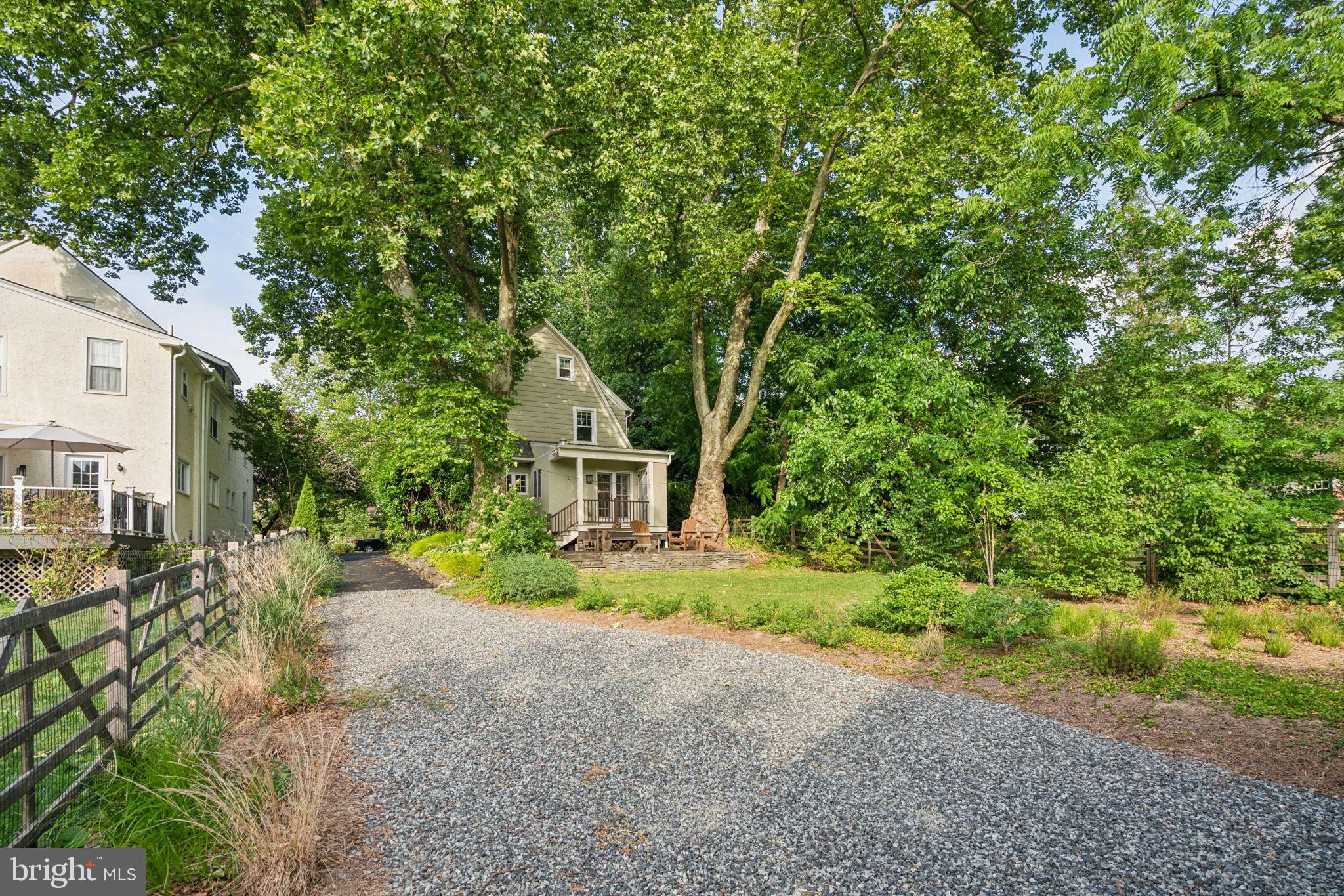 NARBERTH - Residential