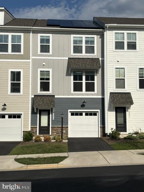 Townhouse For Rent - 4959 Lexi Lane<br/> Albemarle County, CROZET, VA 22932