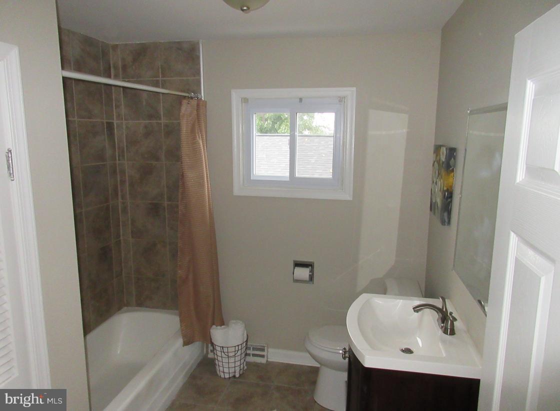 CHESAPEAKE TERRACE - Residential