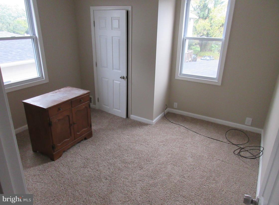 CHESAPEAKE TERRACE - Residential