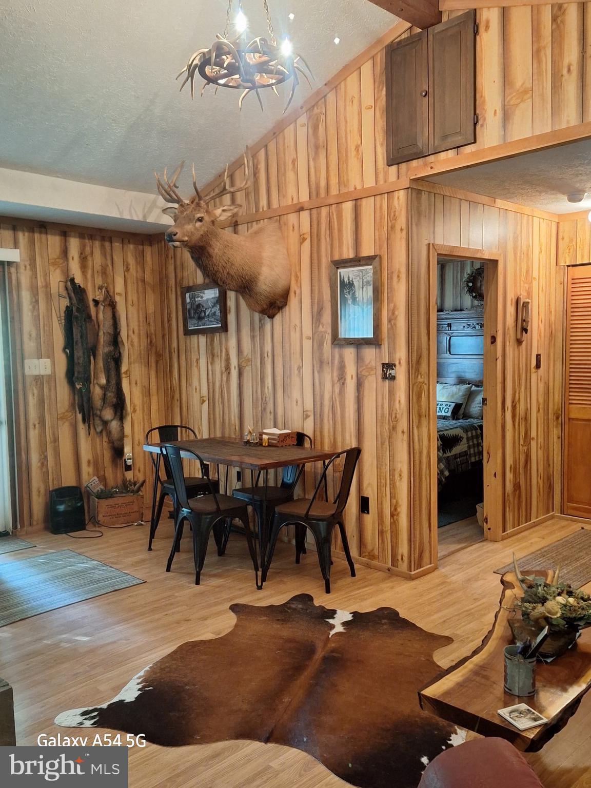 TROUT POND - Residential