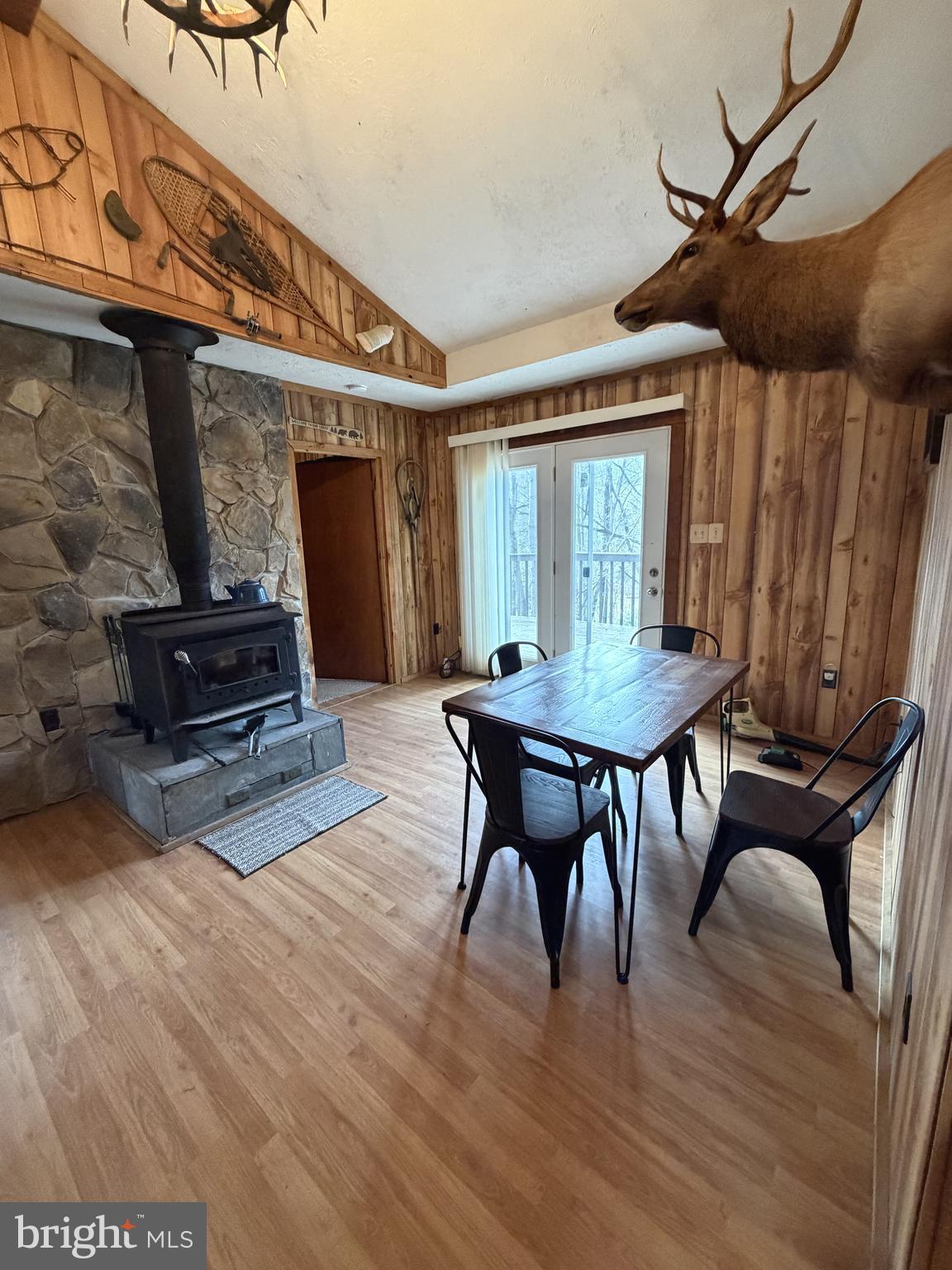 TROUT POND - Residential