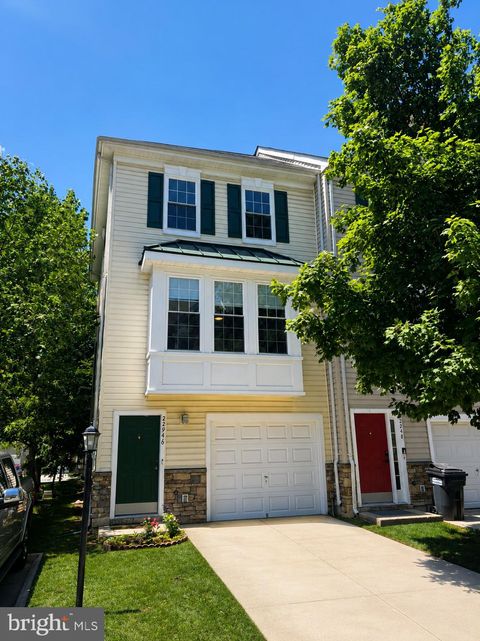 Photo of 22946 Fontwell Square, STERLING, VA 20166 (MLS # VALO2126398)