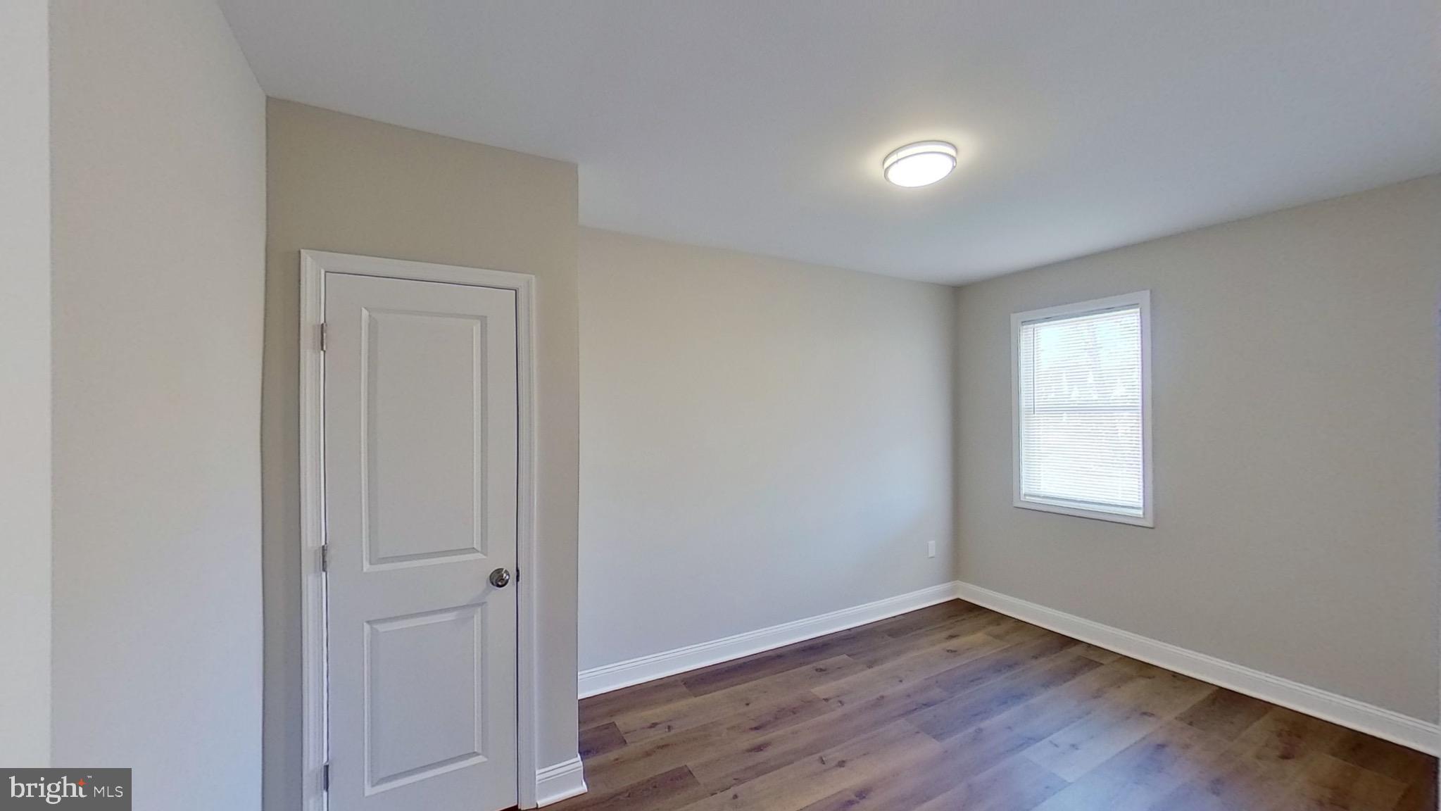 DOLFIELD - Residential Lease