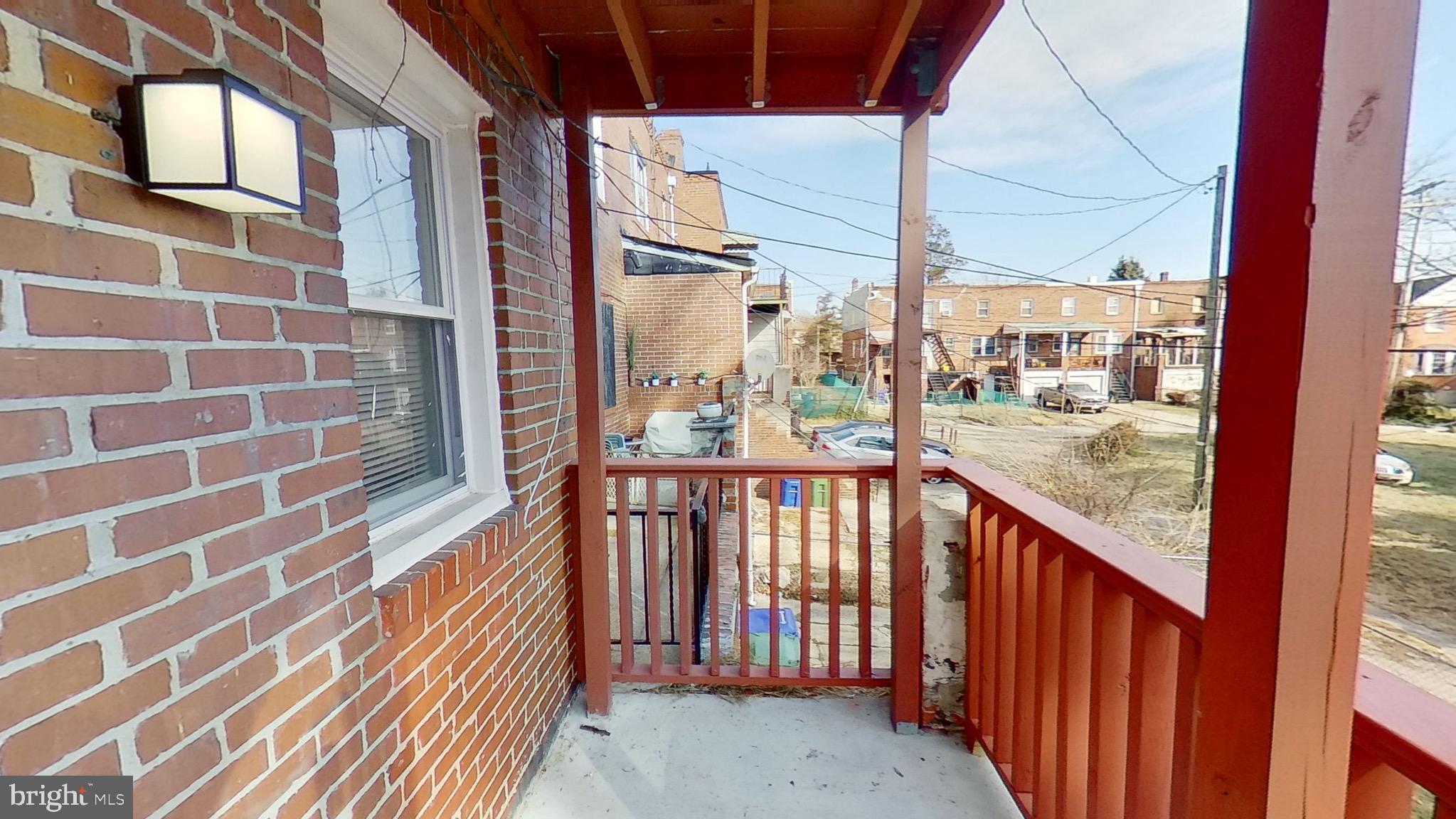 DOLFIELD - Residential Lease