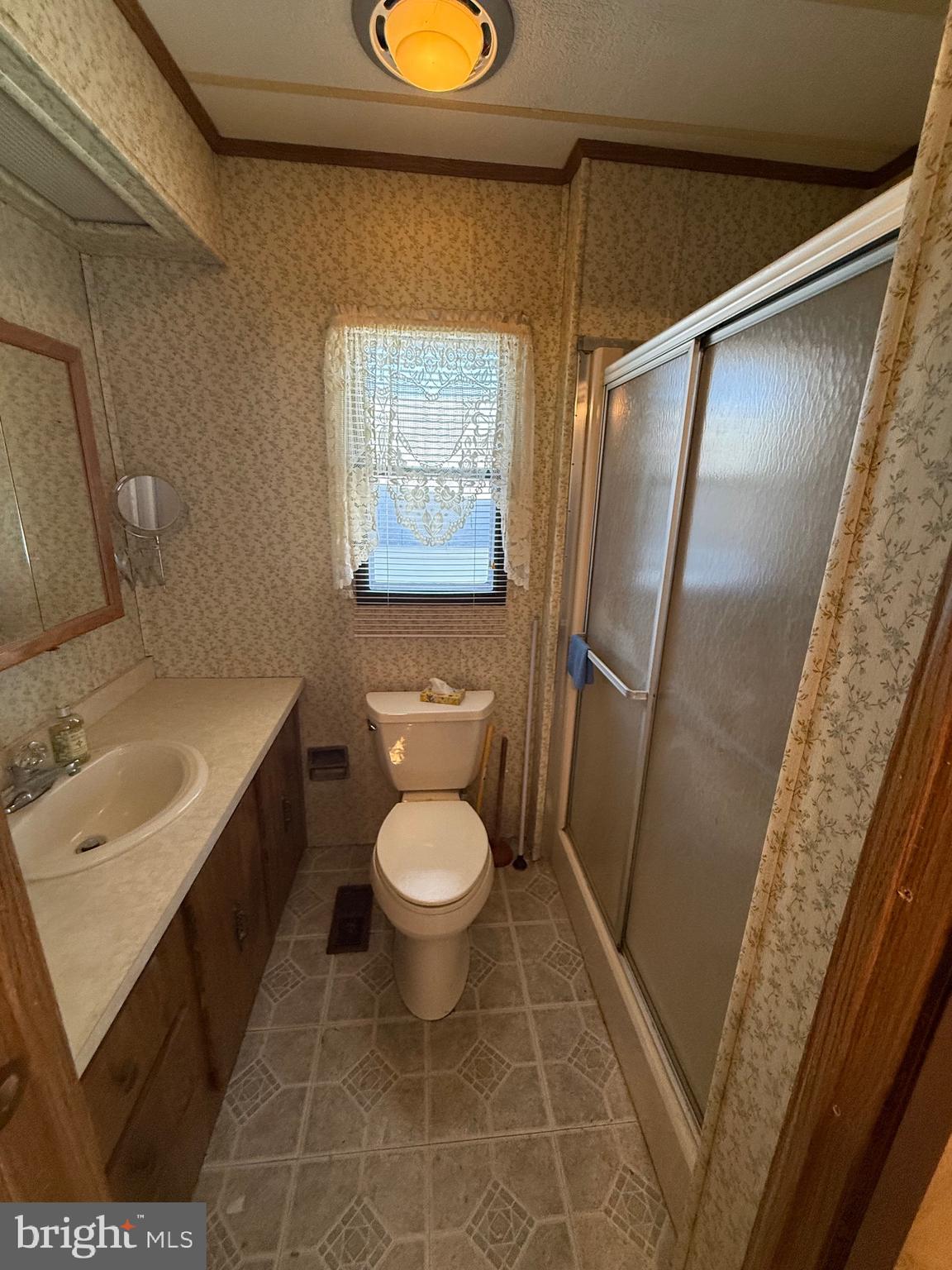 MURRAY MANOR - Residential