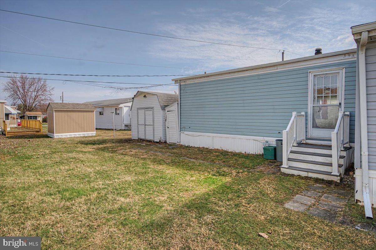 MURRAY MANOR - Residential