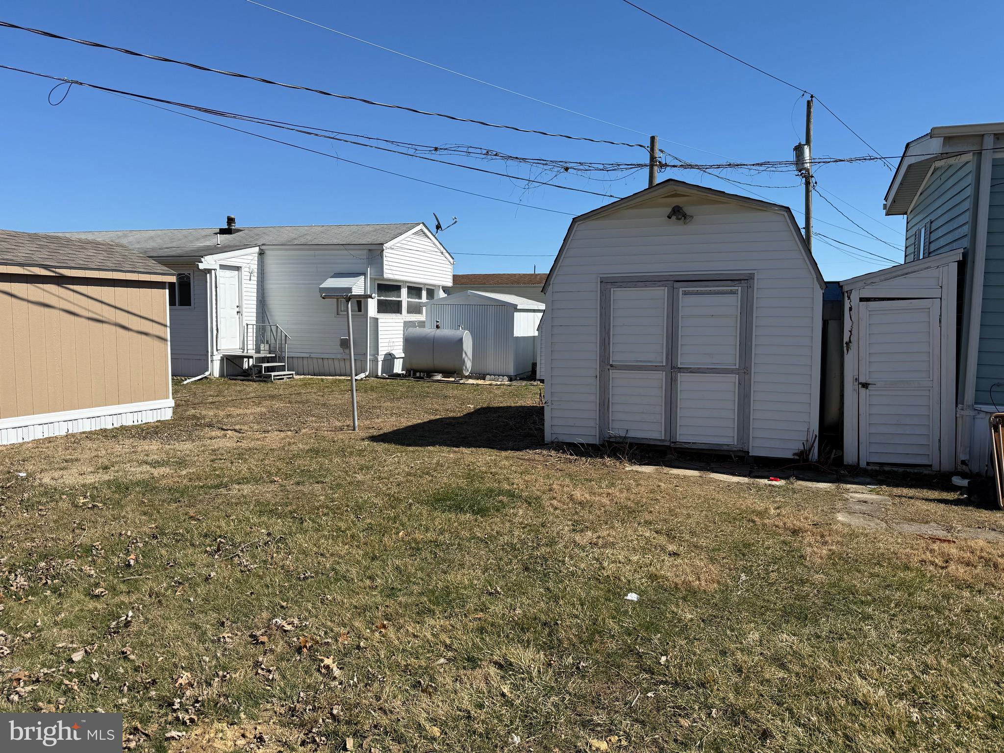 MURRAY MANOR - Residential