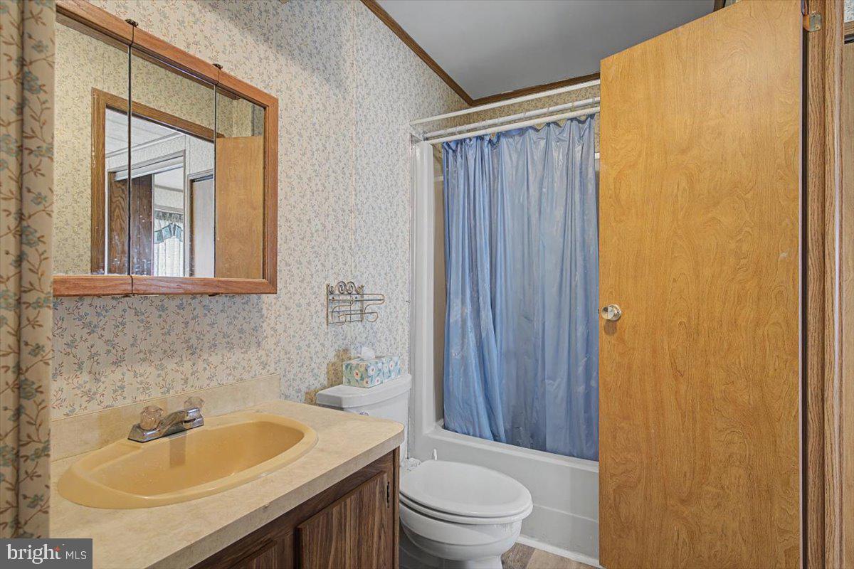 MURRAY MANOR - Residential