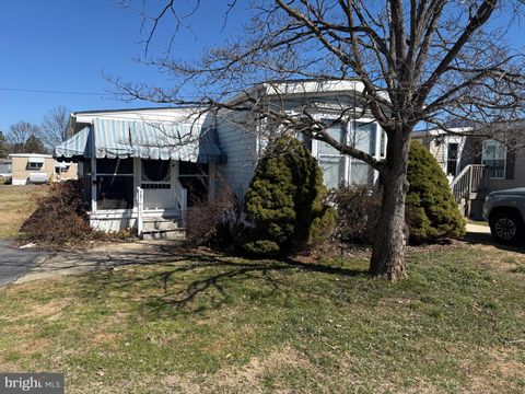 907 10TH AVENUE 714 WILMINGTON DE 19808