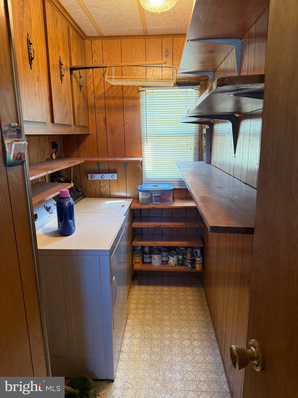 MURRAY MANOR - Residential