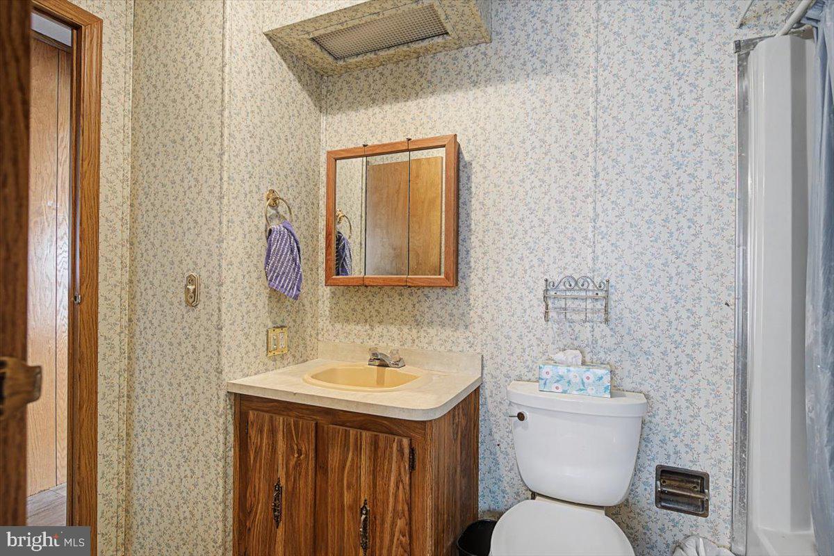 MURRAY MANOR - Residential