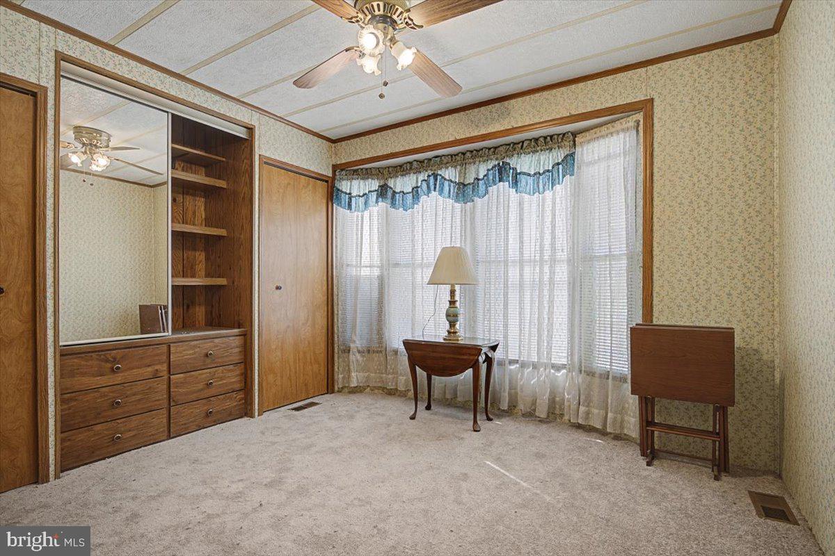 MURRAY MANOR - Residential