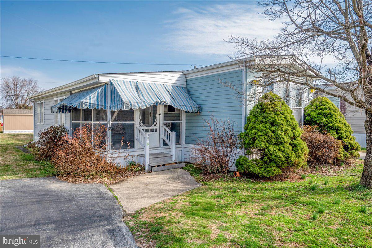 MURRAY MANOR - Residential