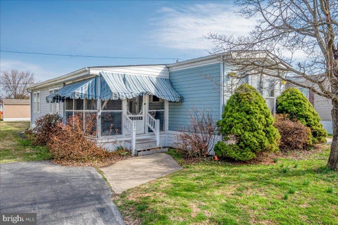 Mobile Home For Sale - 907 10th Avenue #714<br/> WILMINGTON, DE 19808