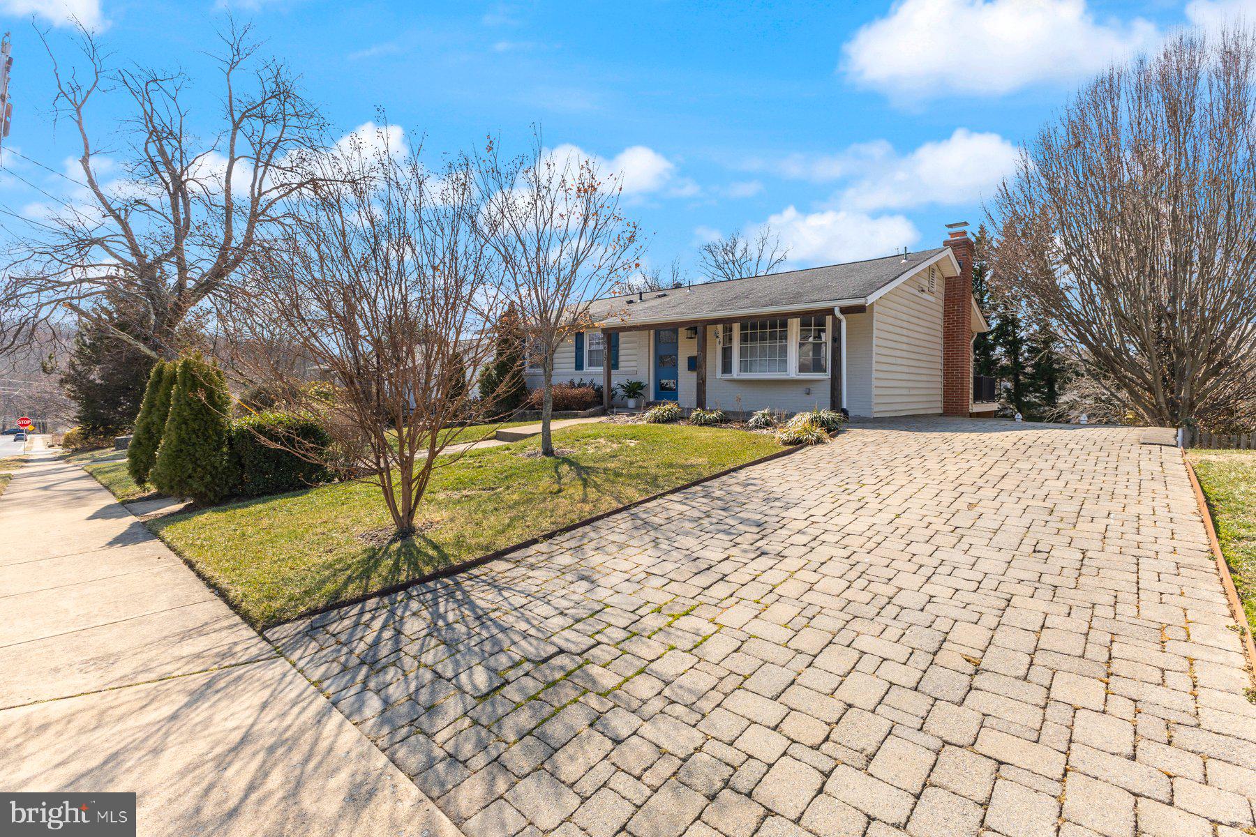 HERITAGE MANOR - Residential