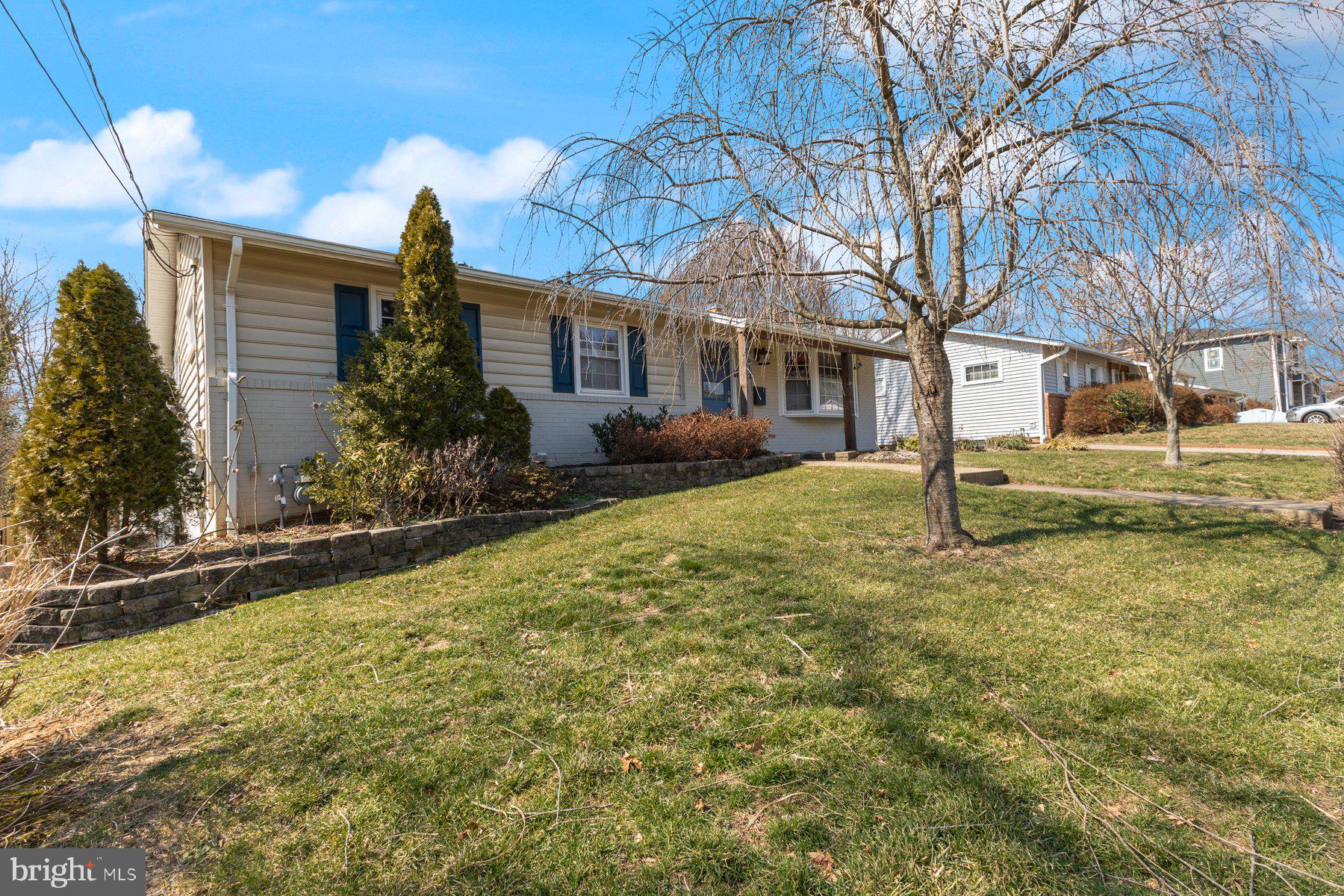 HERITAGE MANOR - Residential