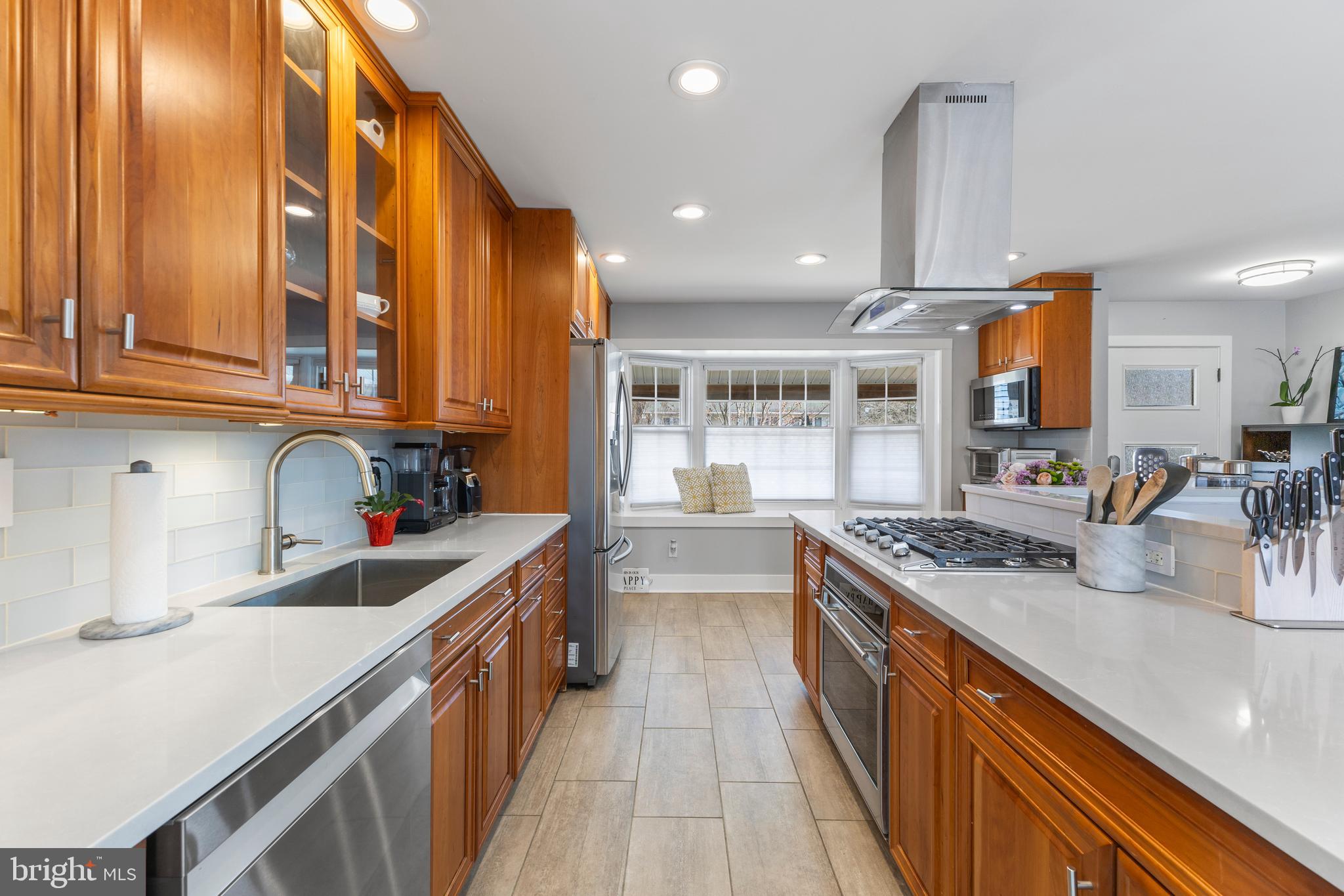 HERITAGE MANOR - Residential