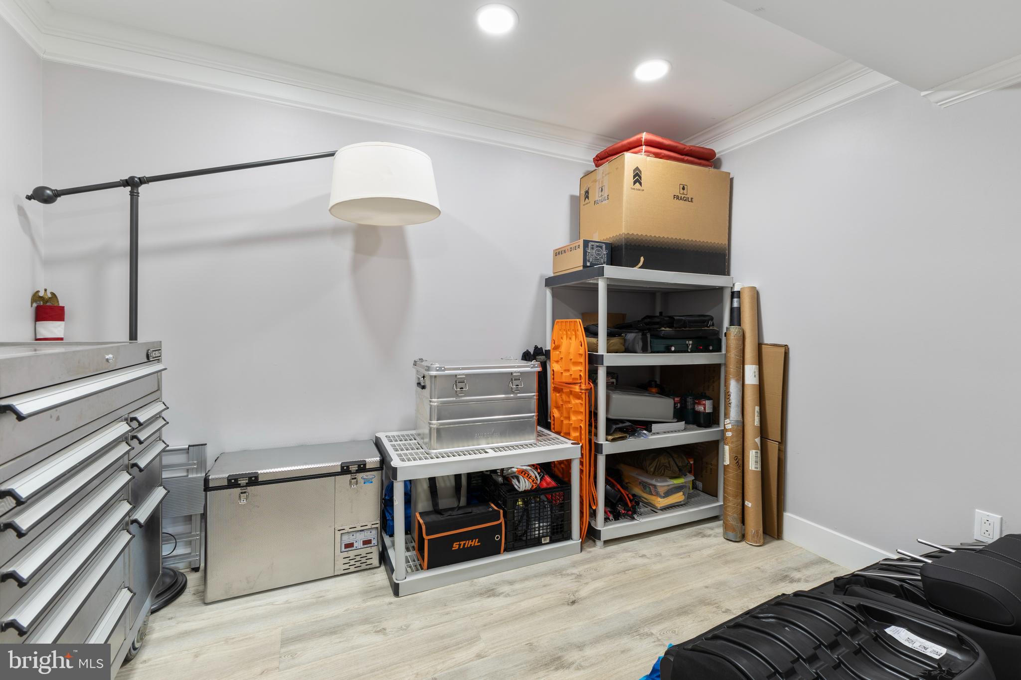 HERITAGE MANOR - Residential