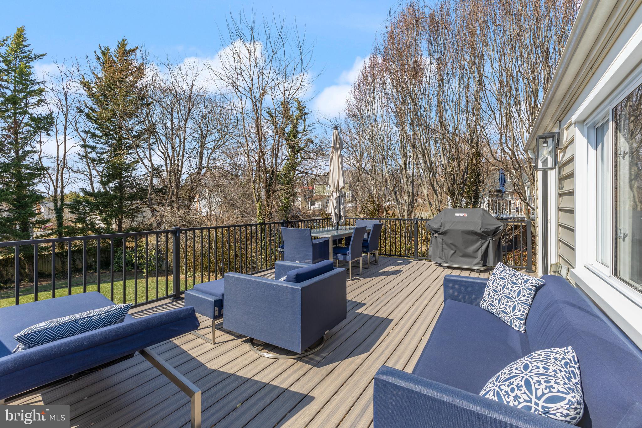 HERITAGE MANOR - Residential