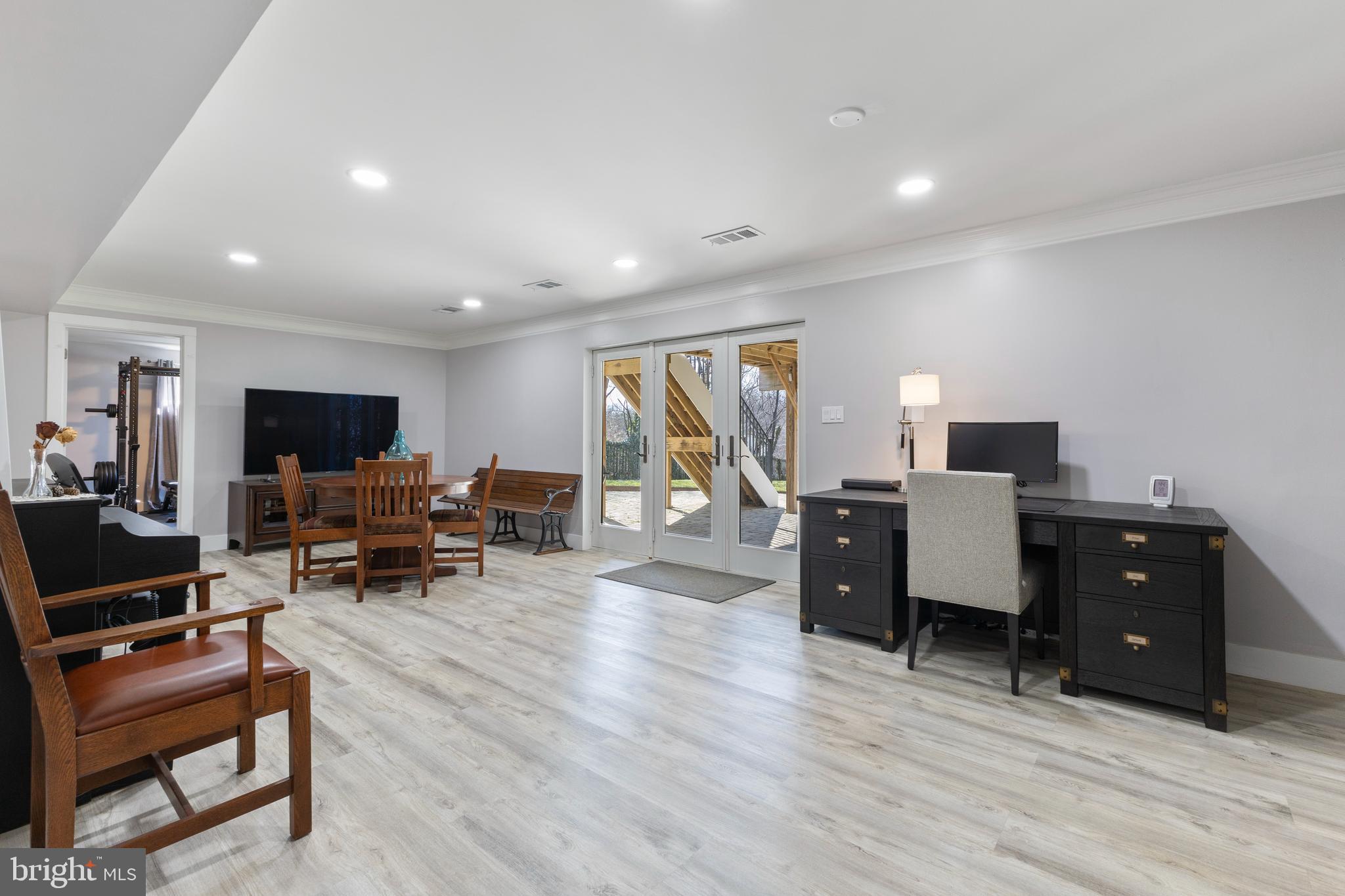 HERITAGE MANOR - Residential