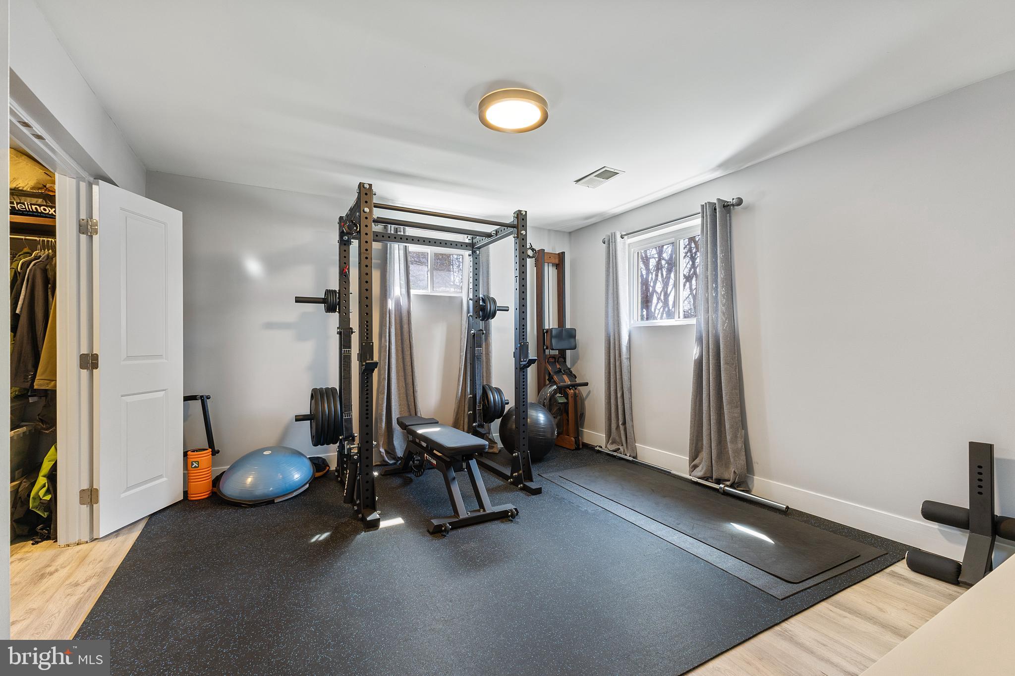 HERITAGE MANOR - Residential