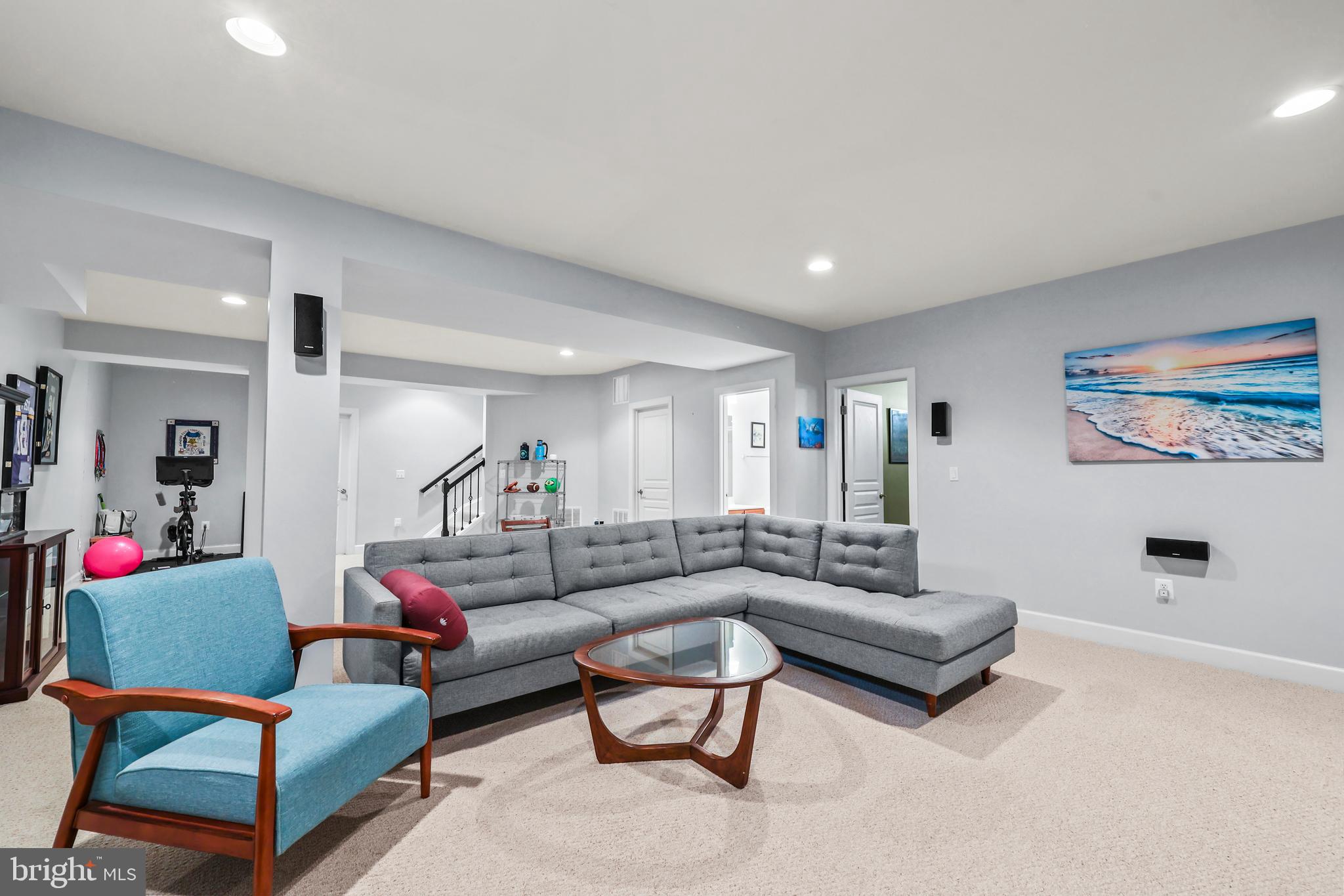 COURTYARDS AT FALLS GATE - Residential