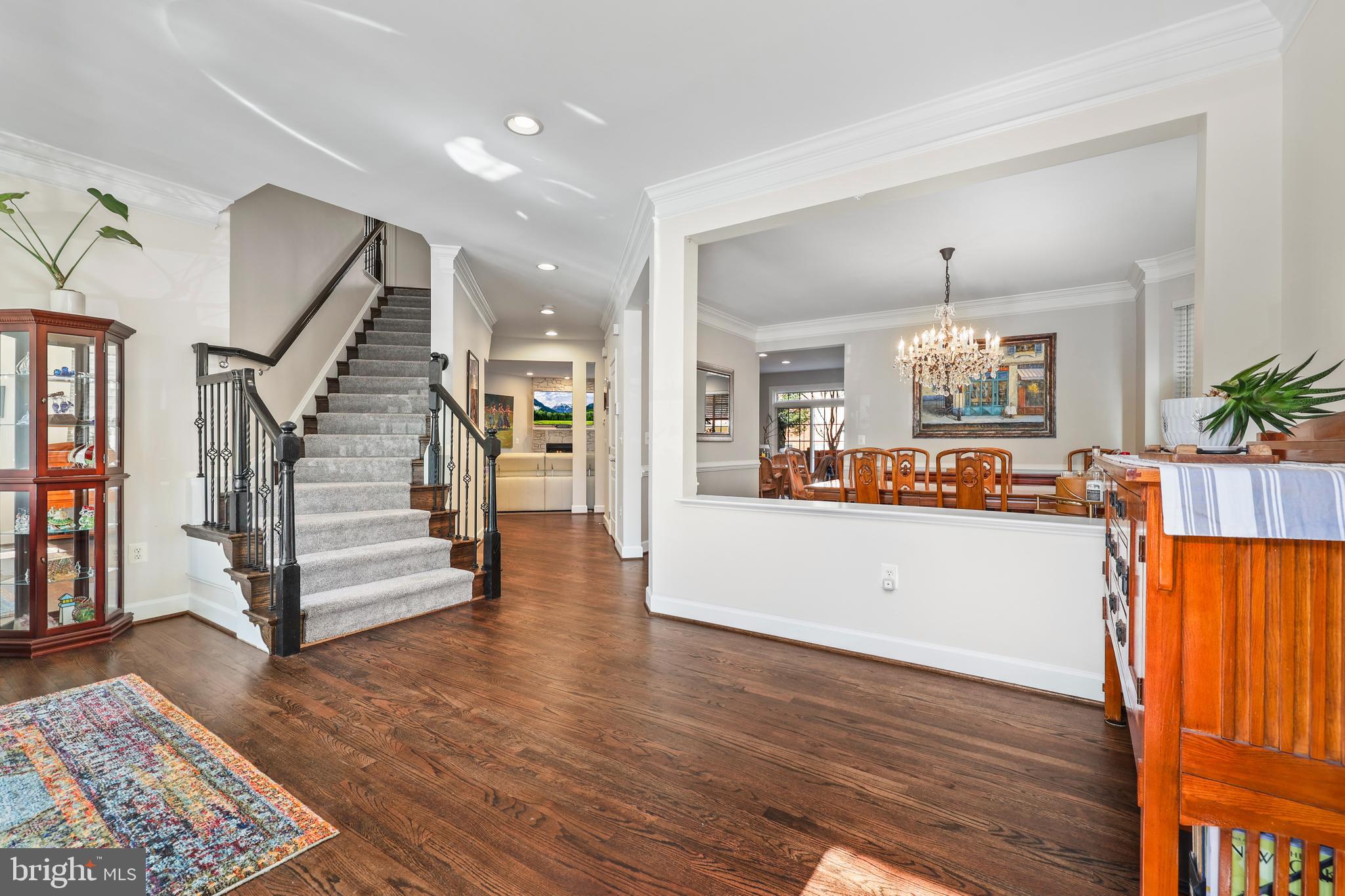 COURTYARDS AT FALLS GATE - Residential