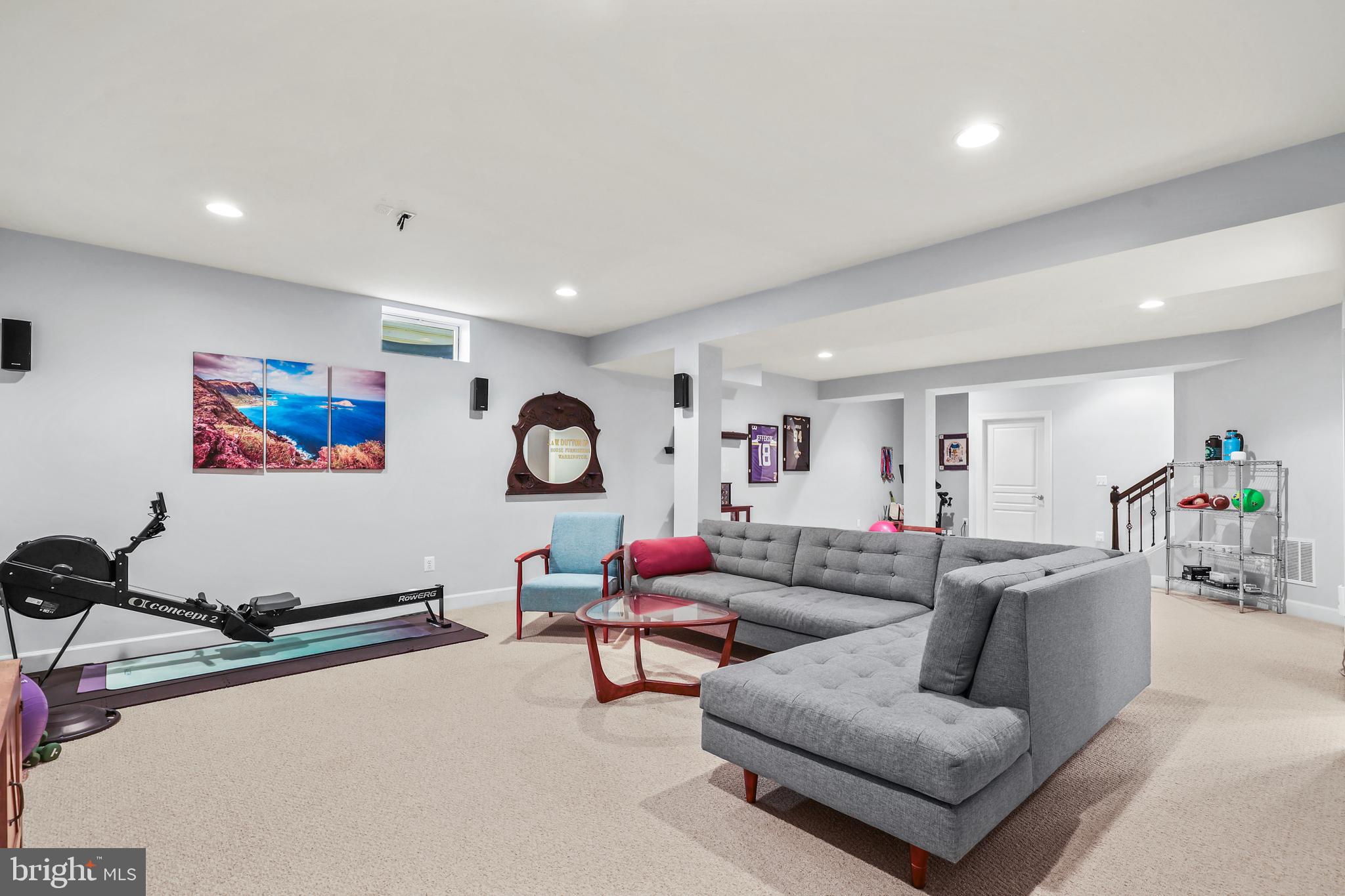 COURTYARDS AT FALLS GATE - Residential