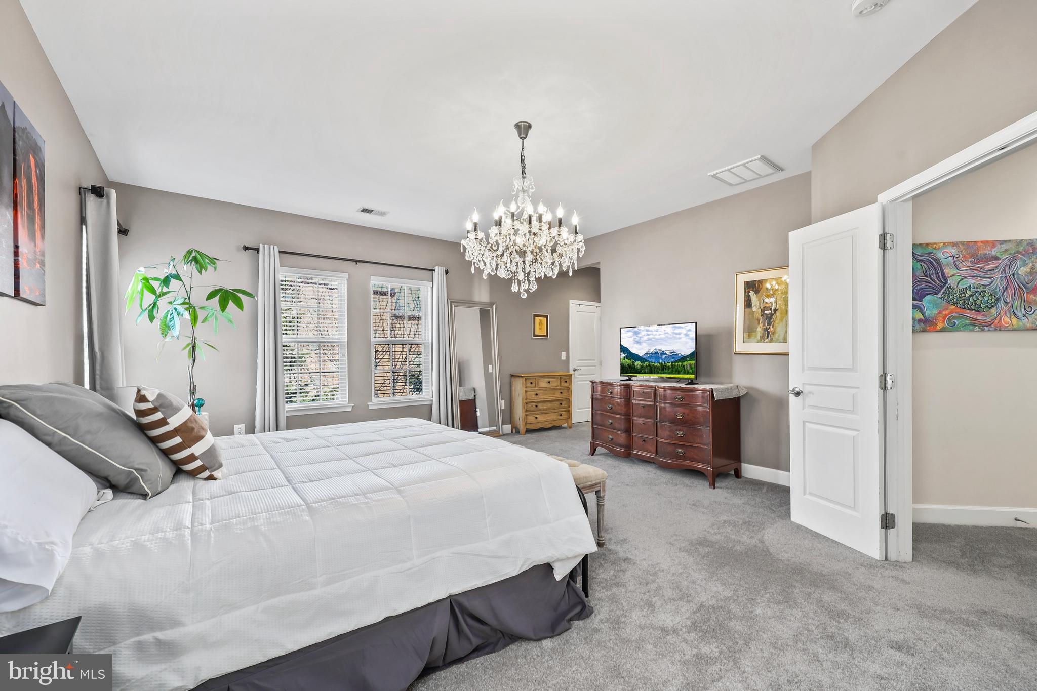 COURTYARDS AT FALLS GATE - Residential