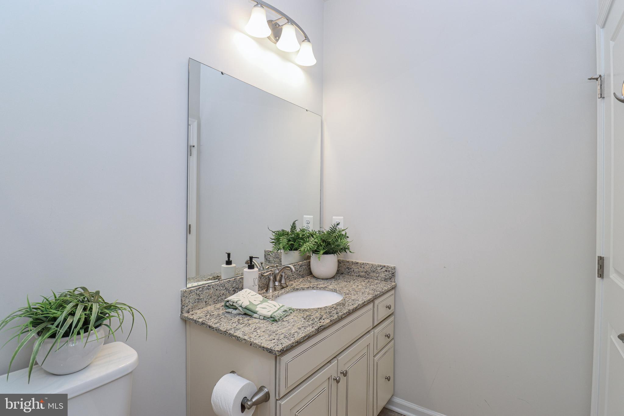 PONDVIEW - Residential