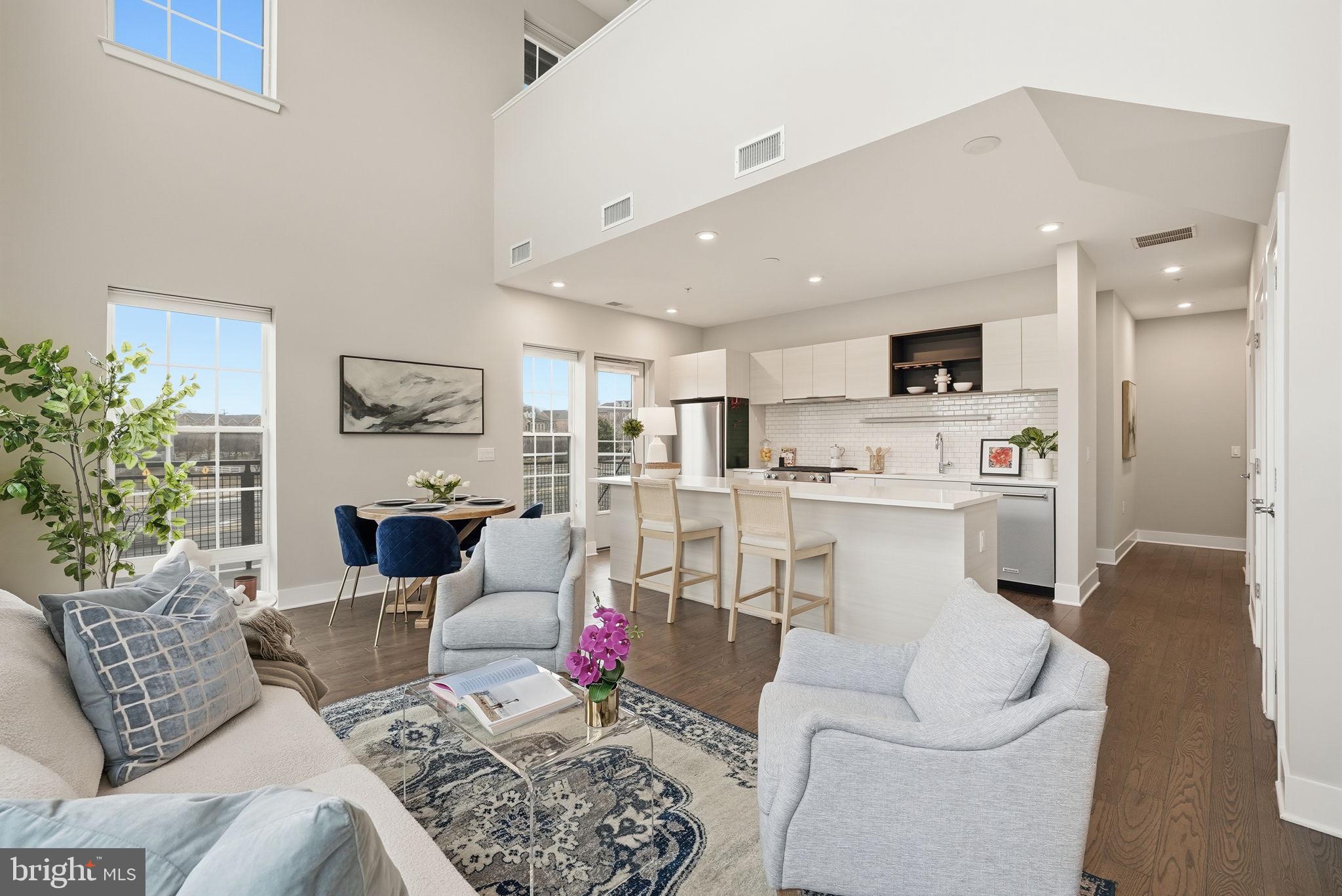 CROWN FARM - Residential