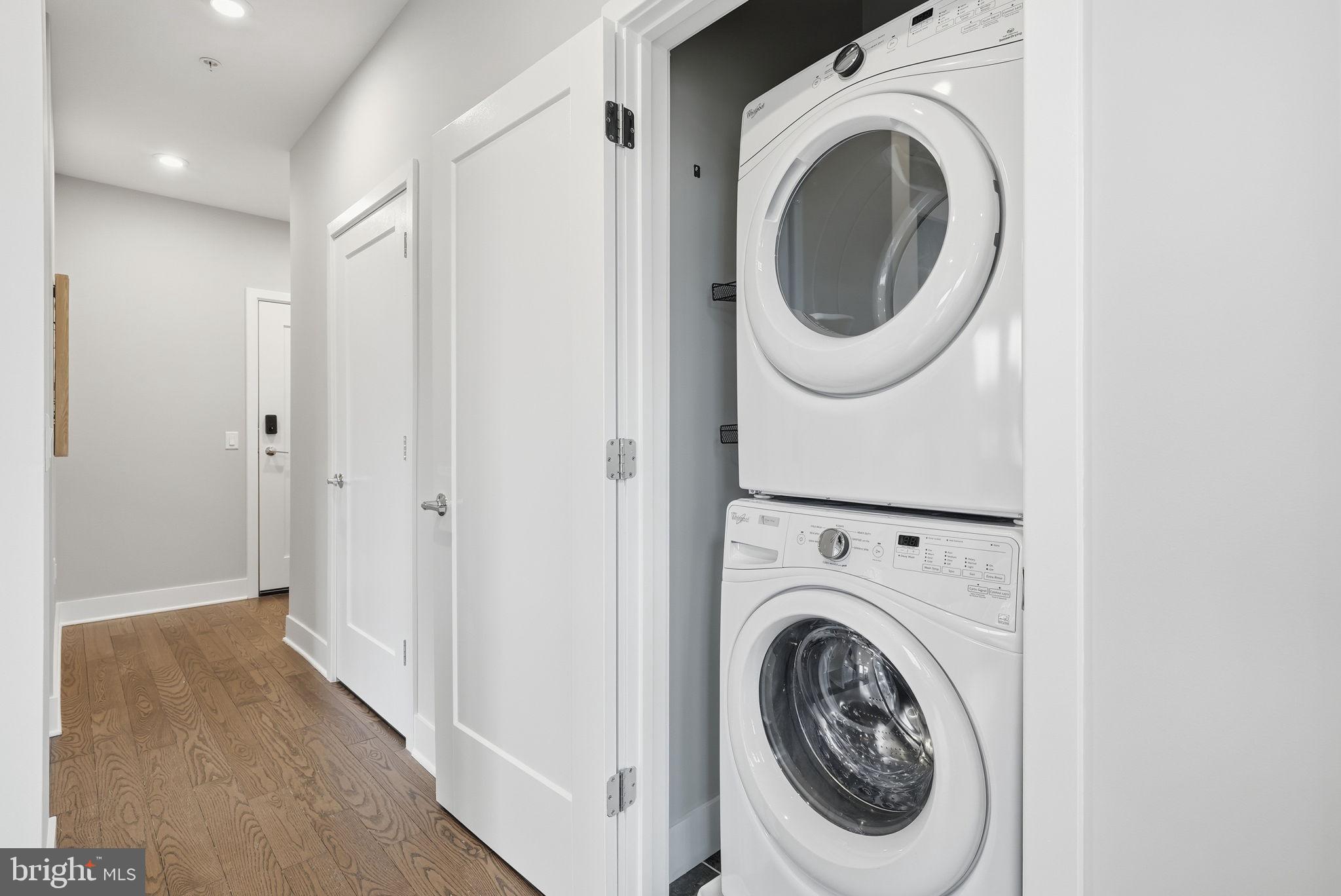 CROWN FARM - Residential