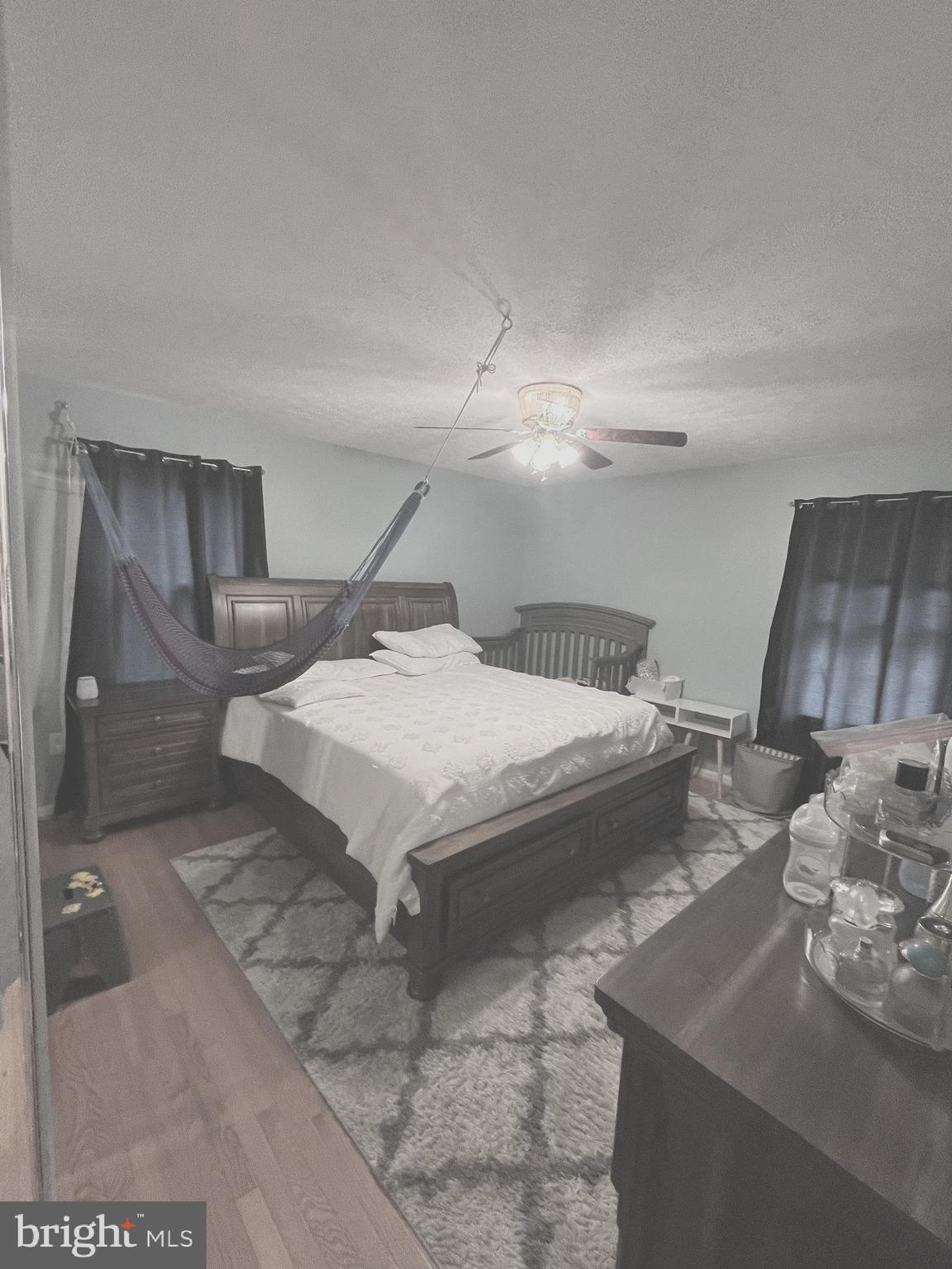 SURRATTS MANOR - Residential