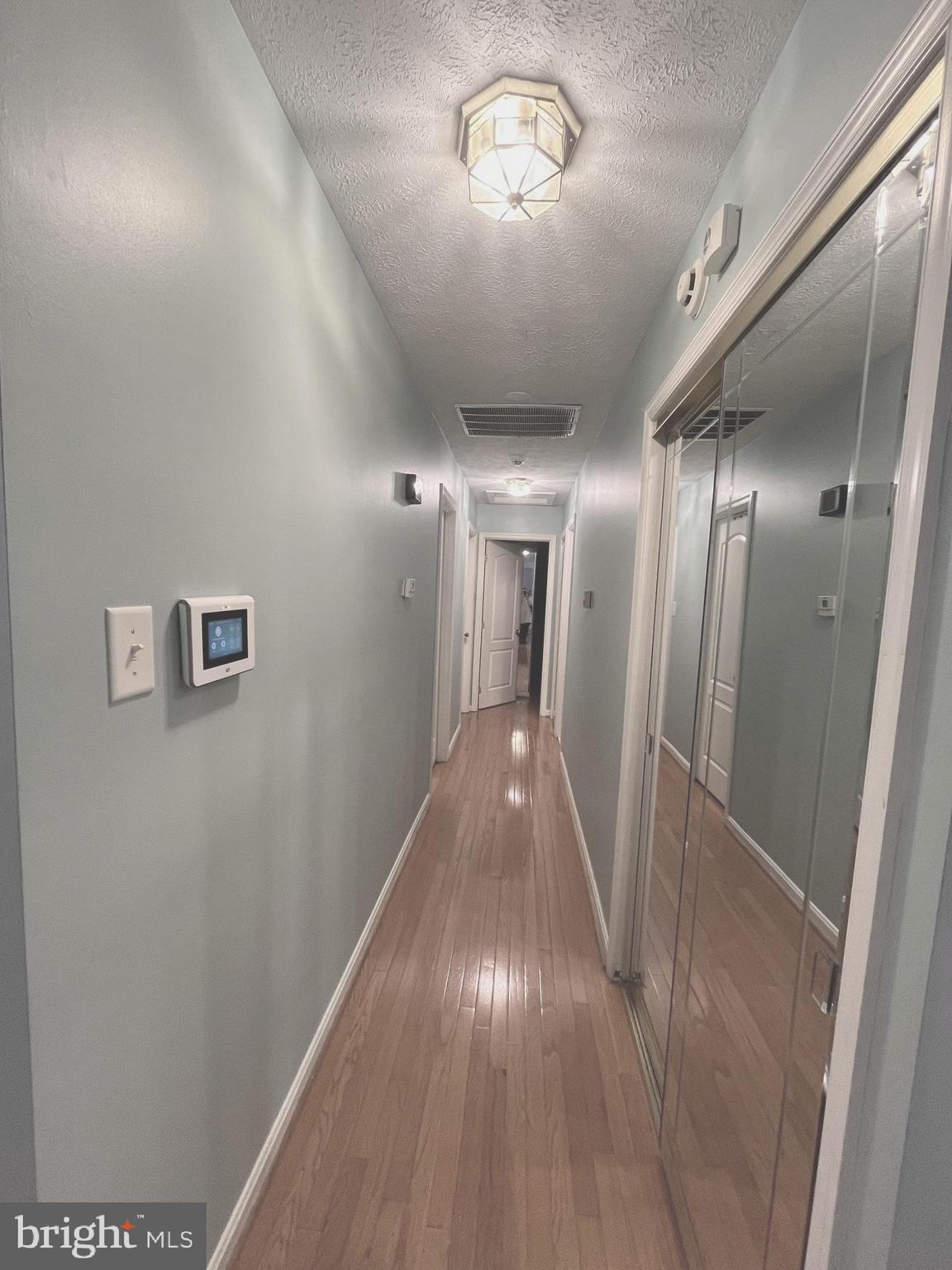 SURRATTS MANOR - Residential