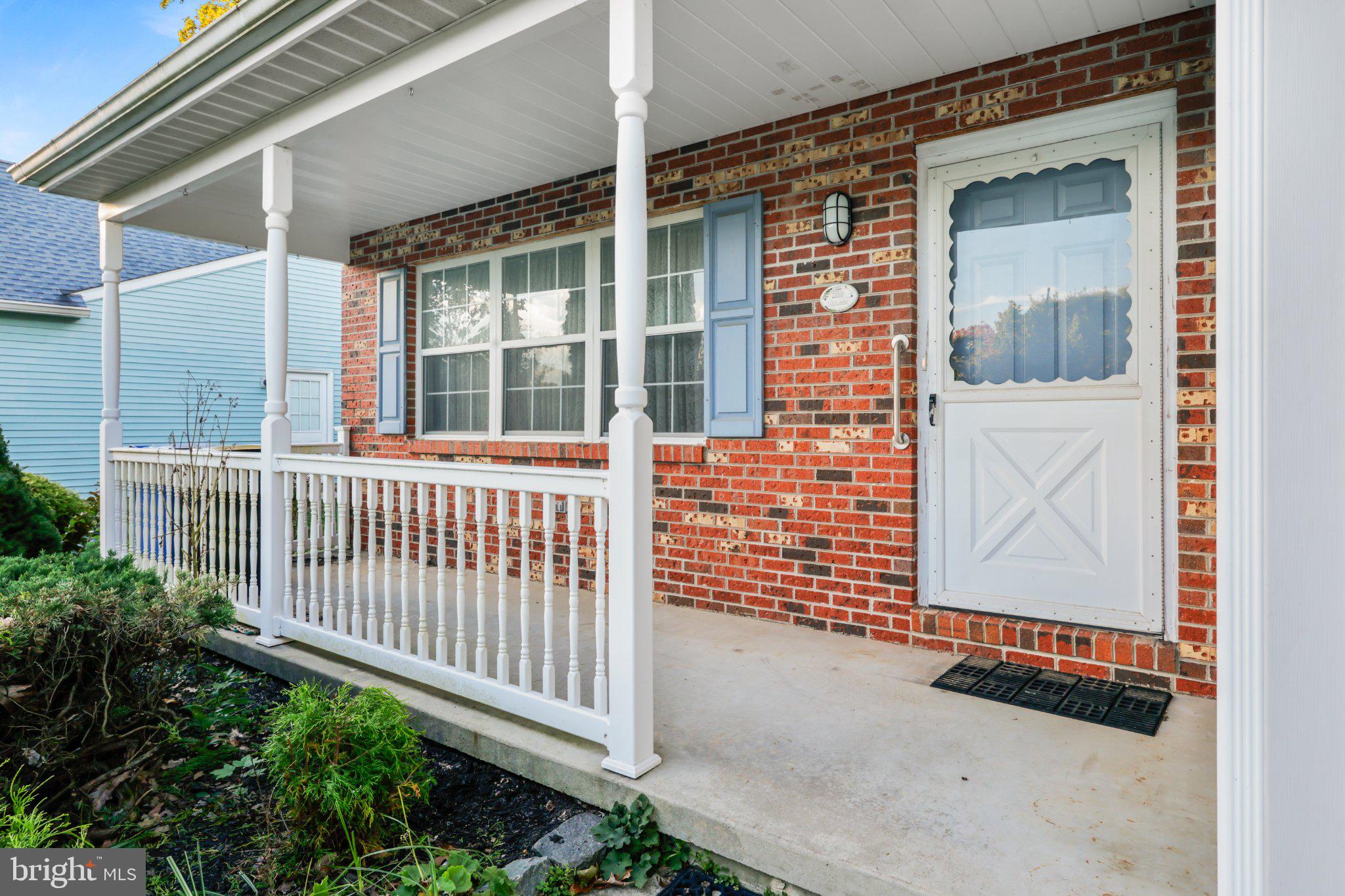426 COUNTRY WAY