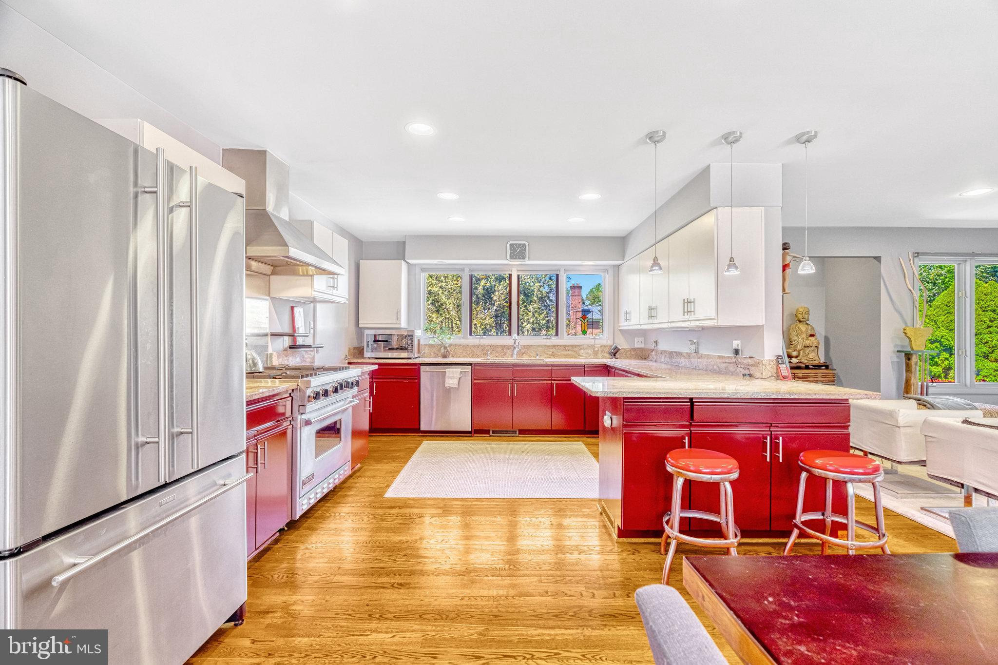 WINDY HILL - Residential