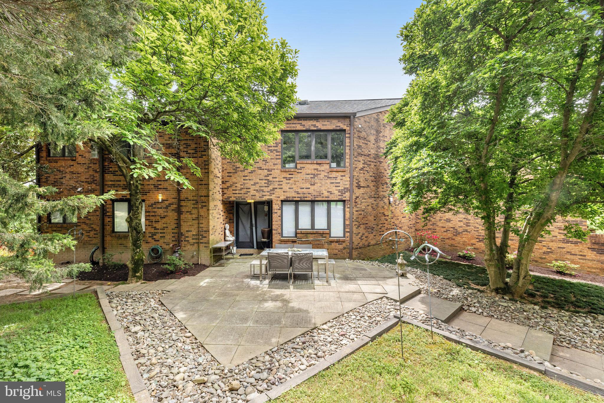 WINDY HILL - Residential