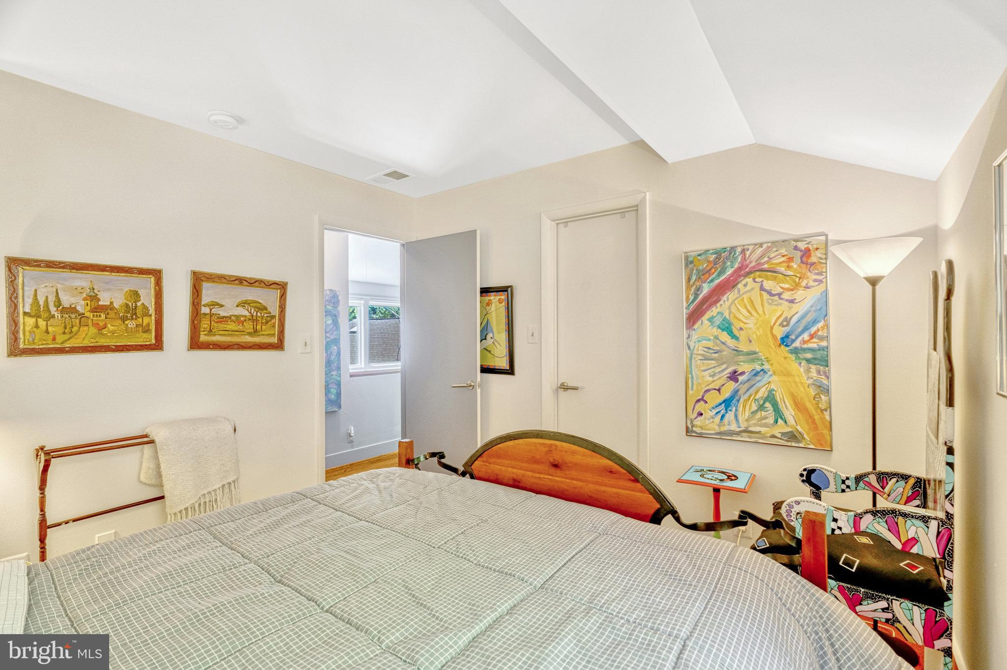 WINDY HILL - Residential